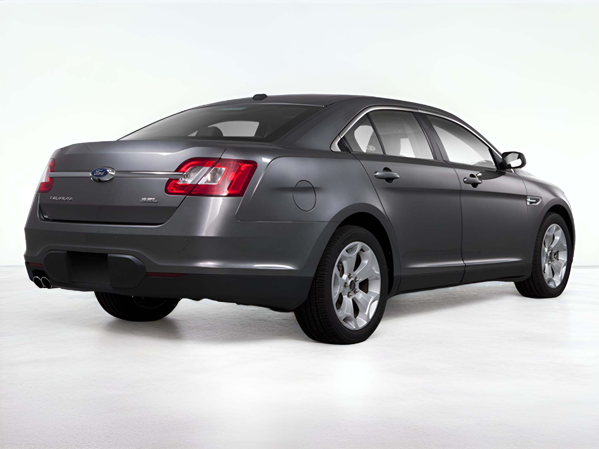 2010 Ford Taurus SEL