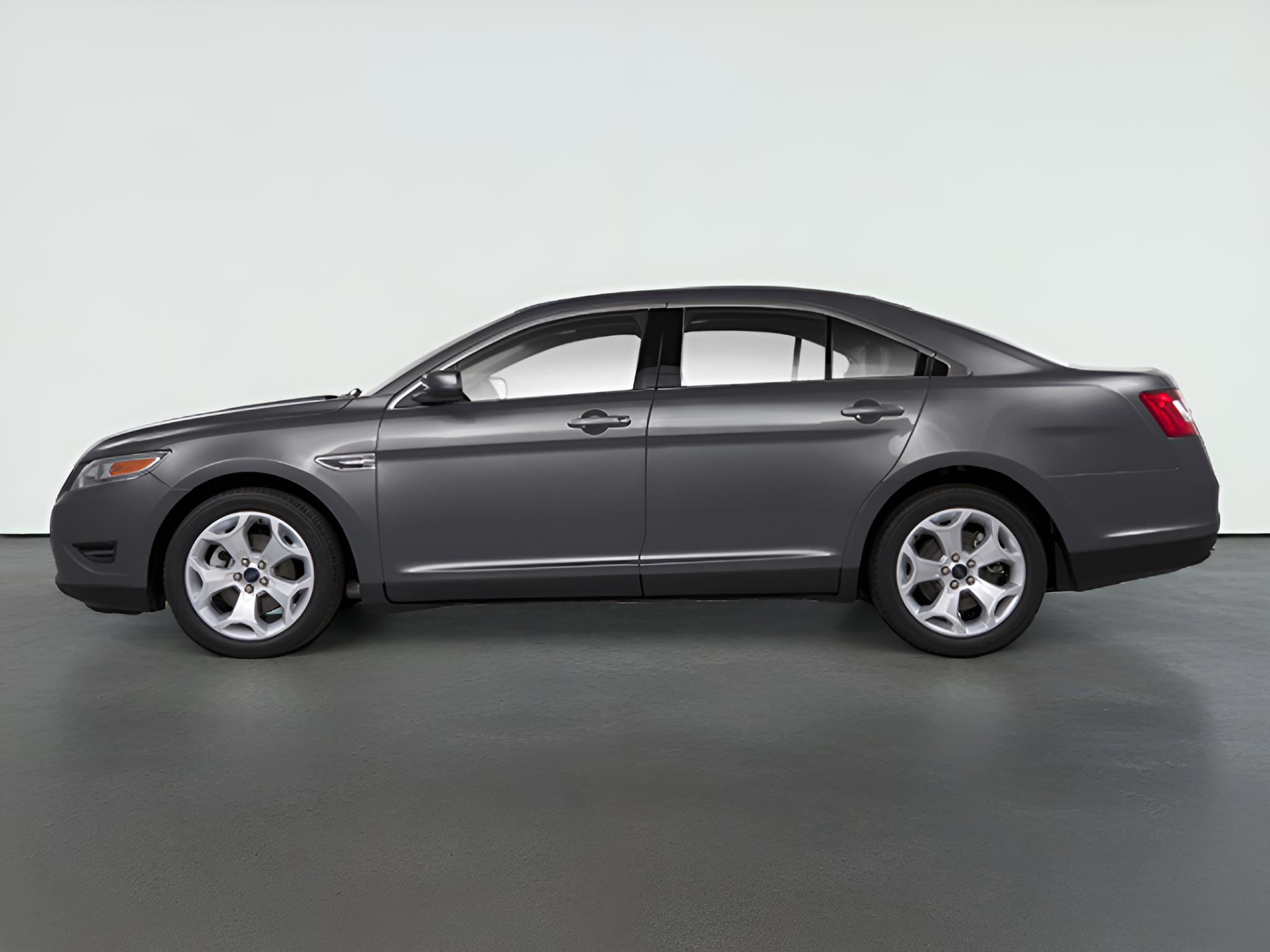 2010 Ford Taurus SEL