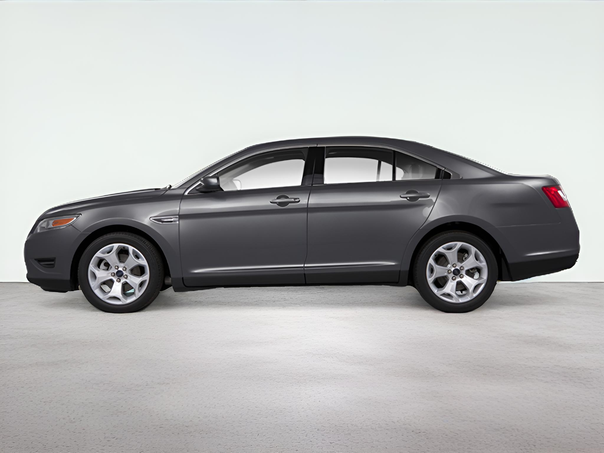 2010 Ford Taurus SEL