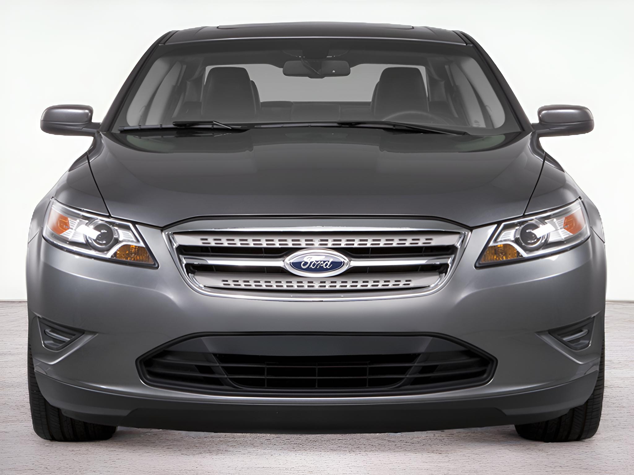 2010 Ford Taurus SEL