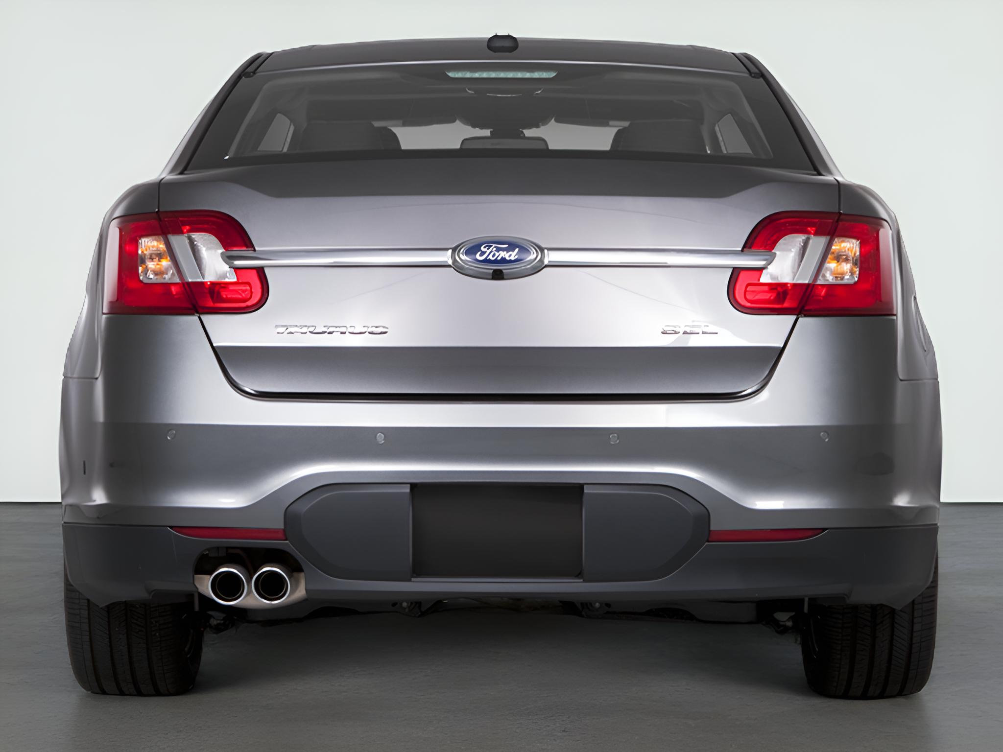 2010 Ford Taurus SEL