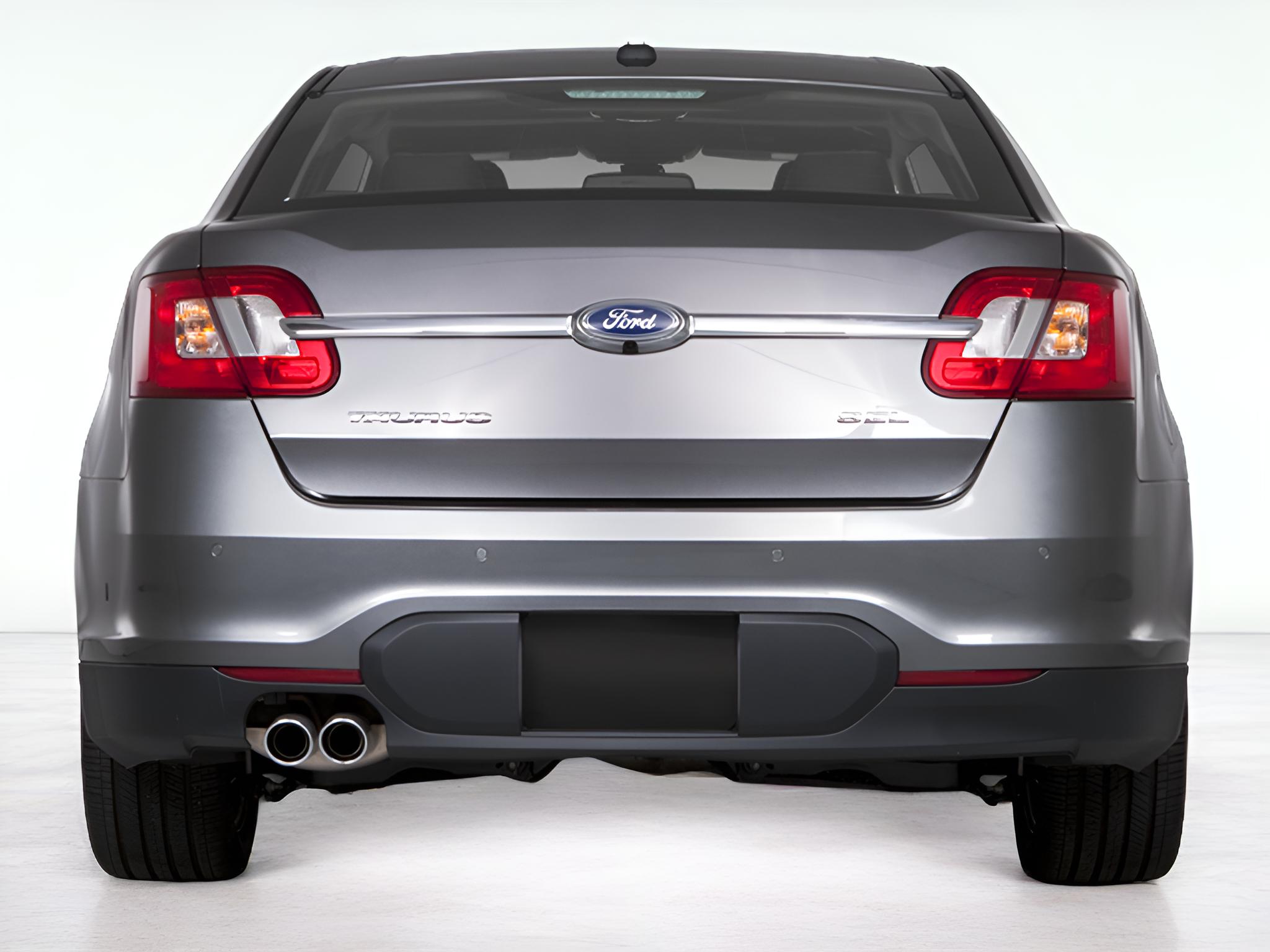 2010 Ford Taurus SEL