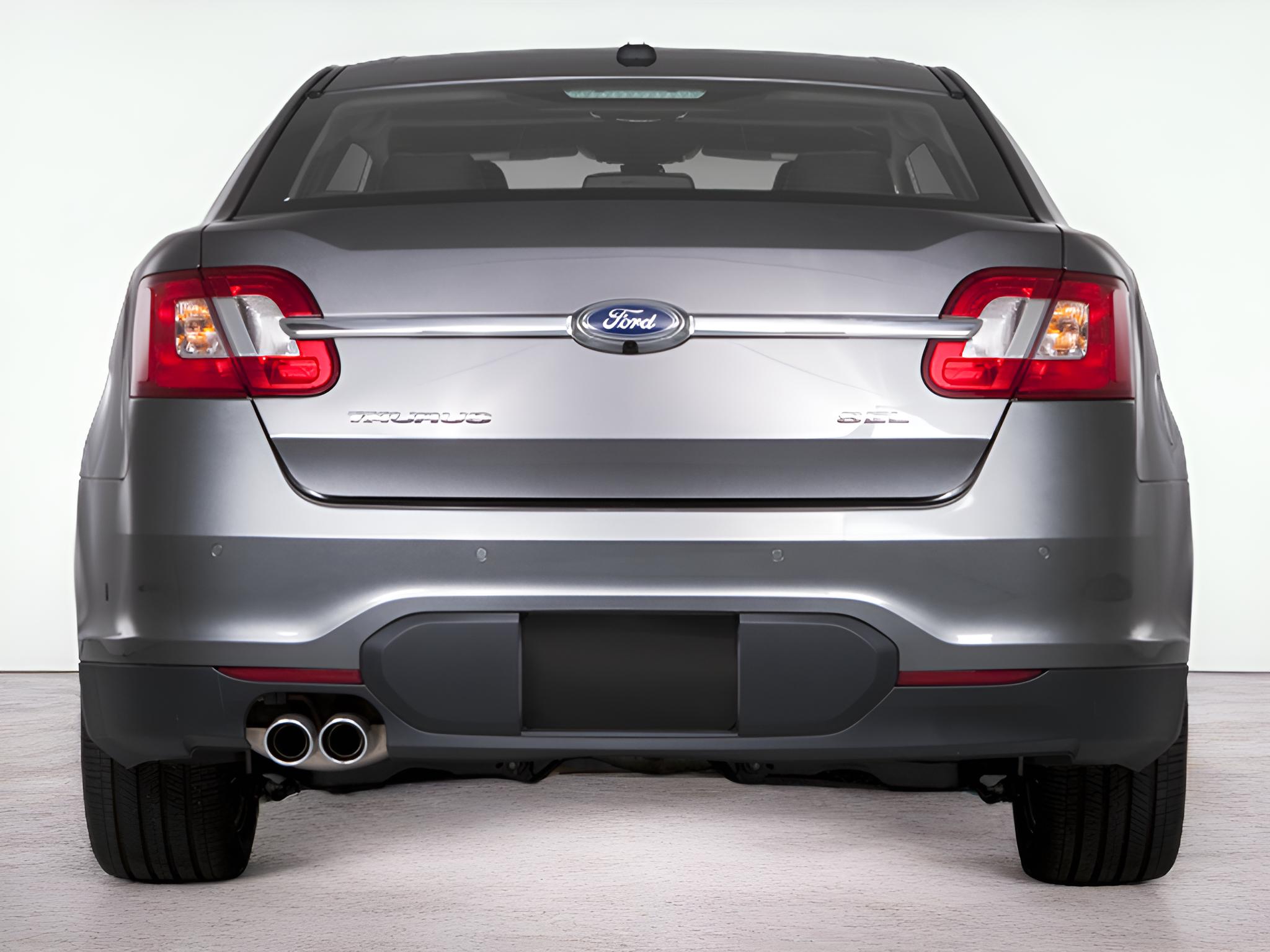 2010 Ford Taurus SEL
