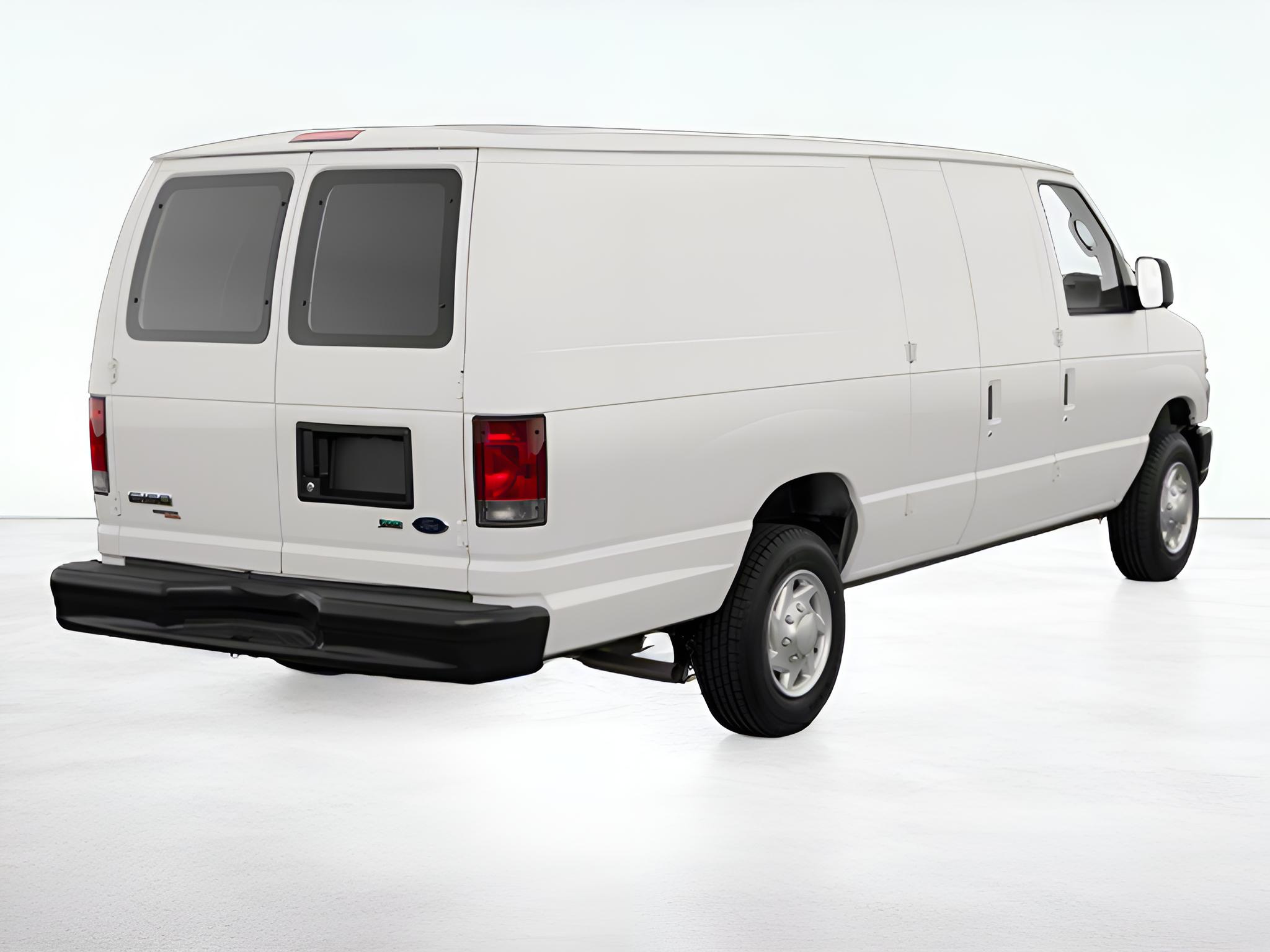 2011 Ford E-Series Wagon XL