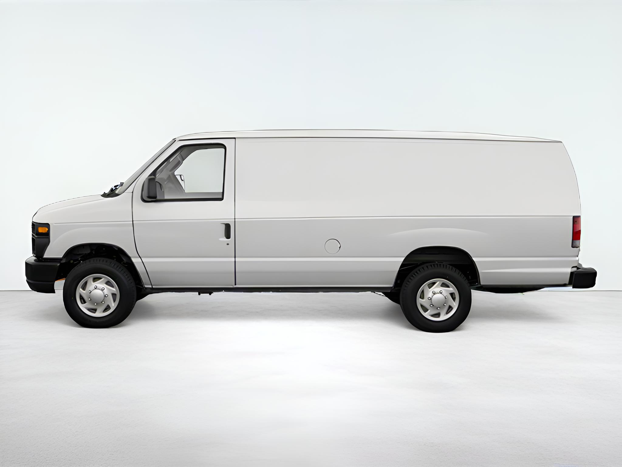 2011 Ford E-Series Wagon XL