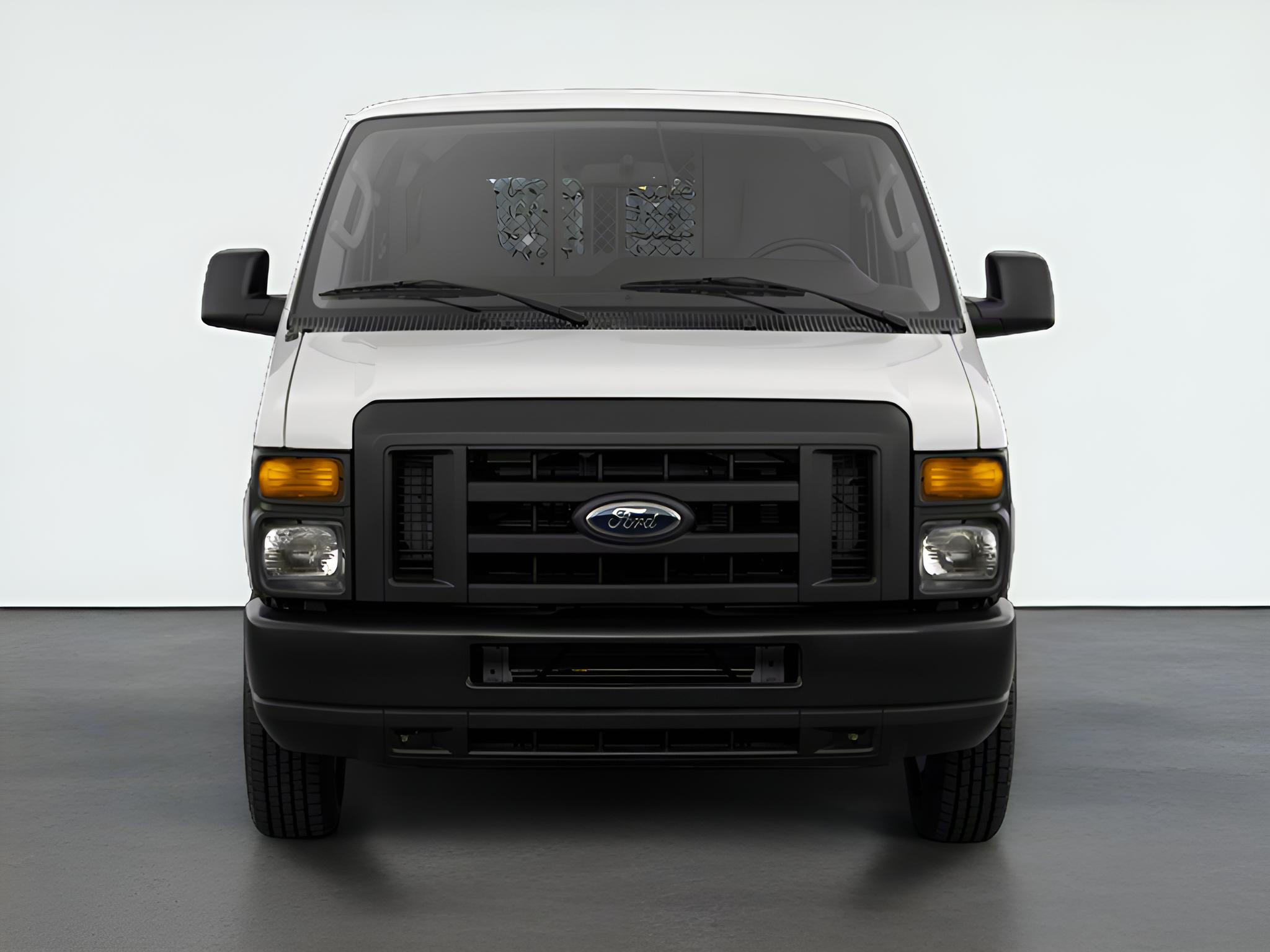 2011 Ford E-Series Wagon XL