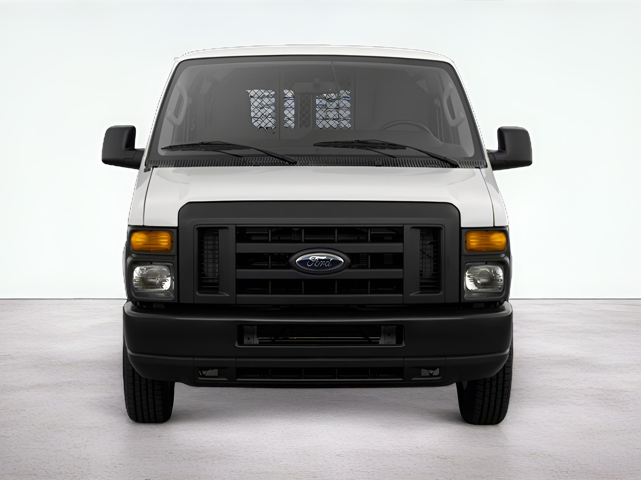 2011 Ford E-Series Wagon XL