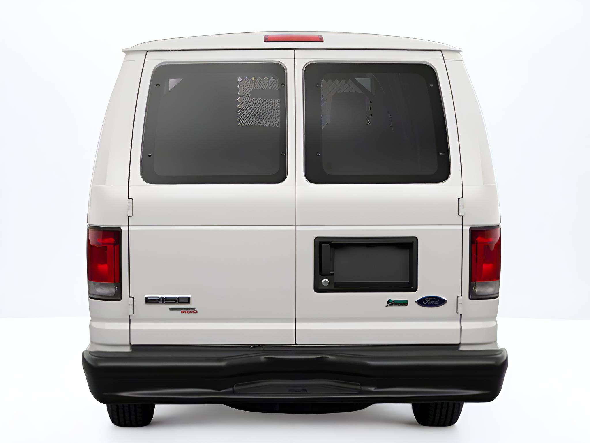 2011 Ford E-Series Wagon XLT