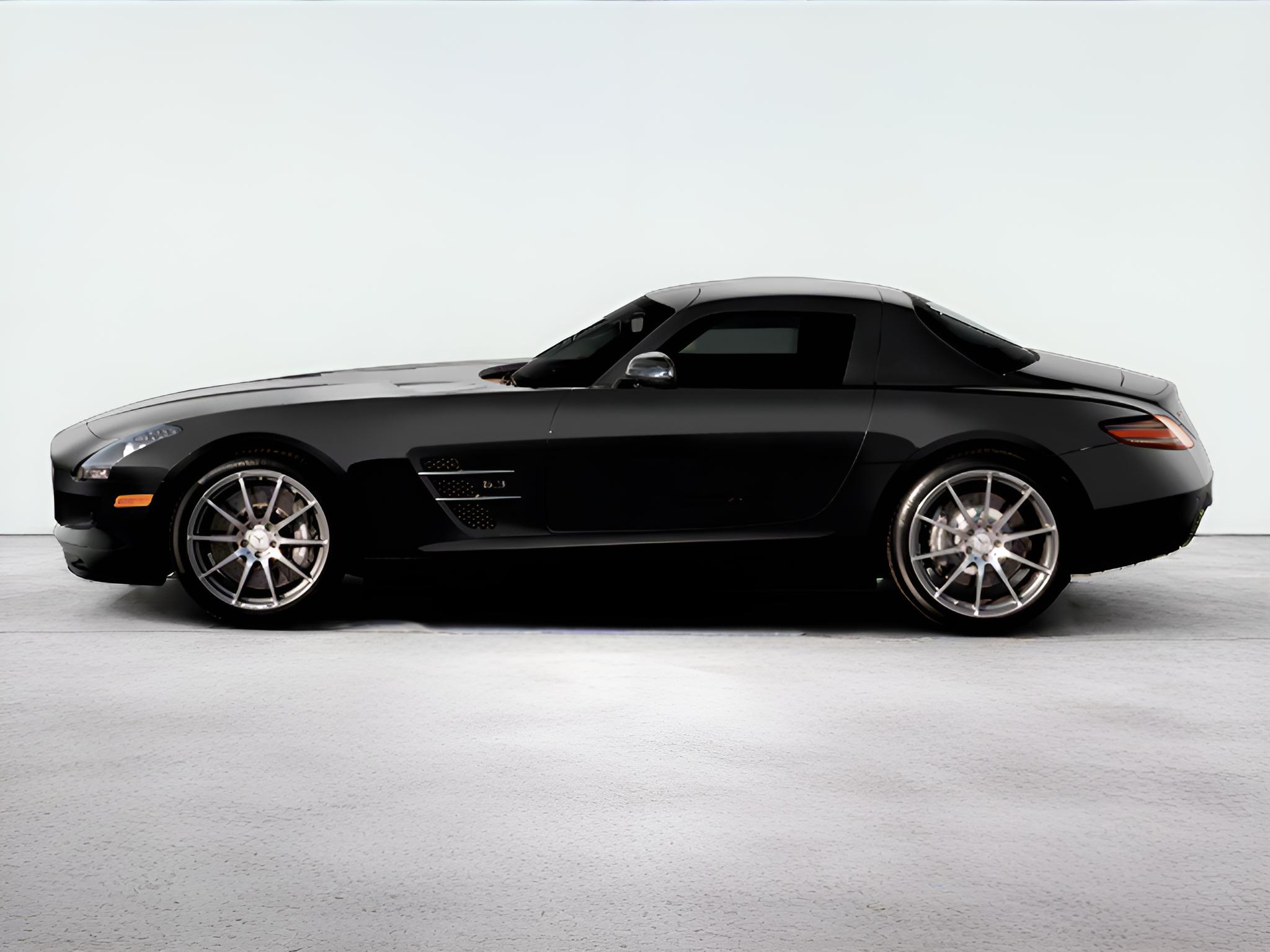 2011 Mercedes-Benz SLS Base