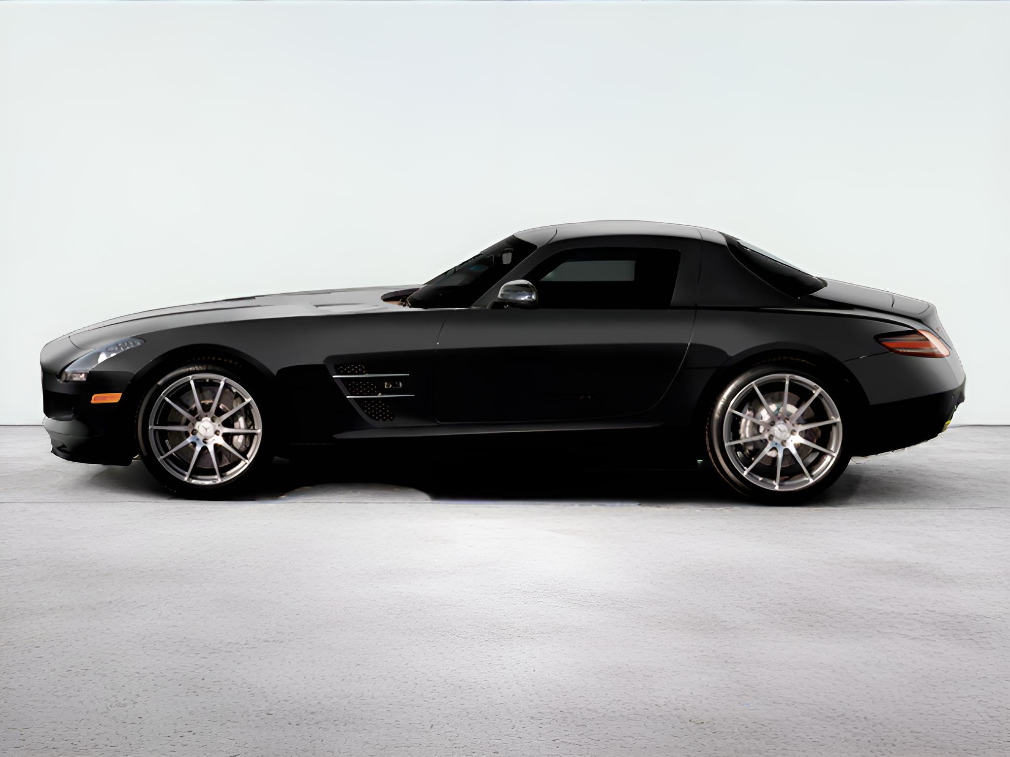 2011 Mercedes-Benz SLS Base