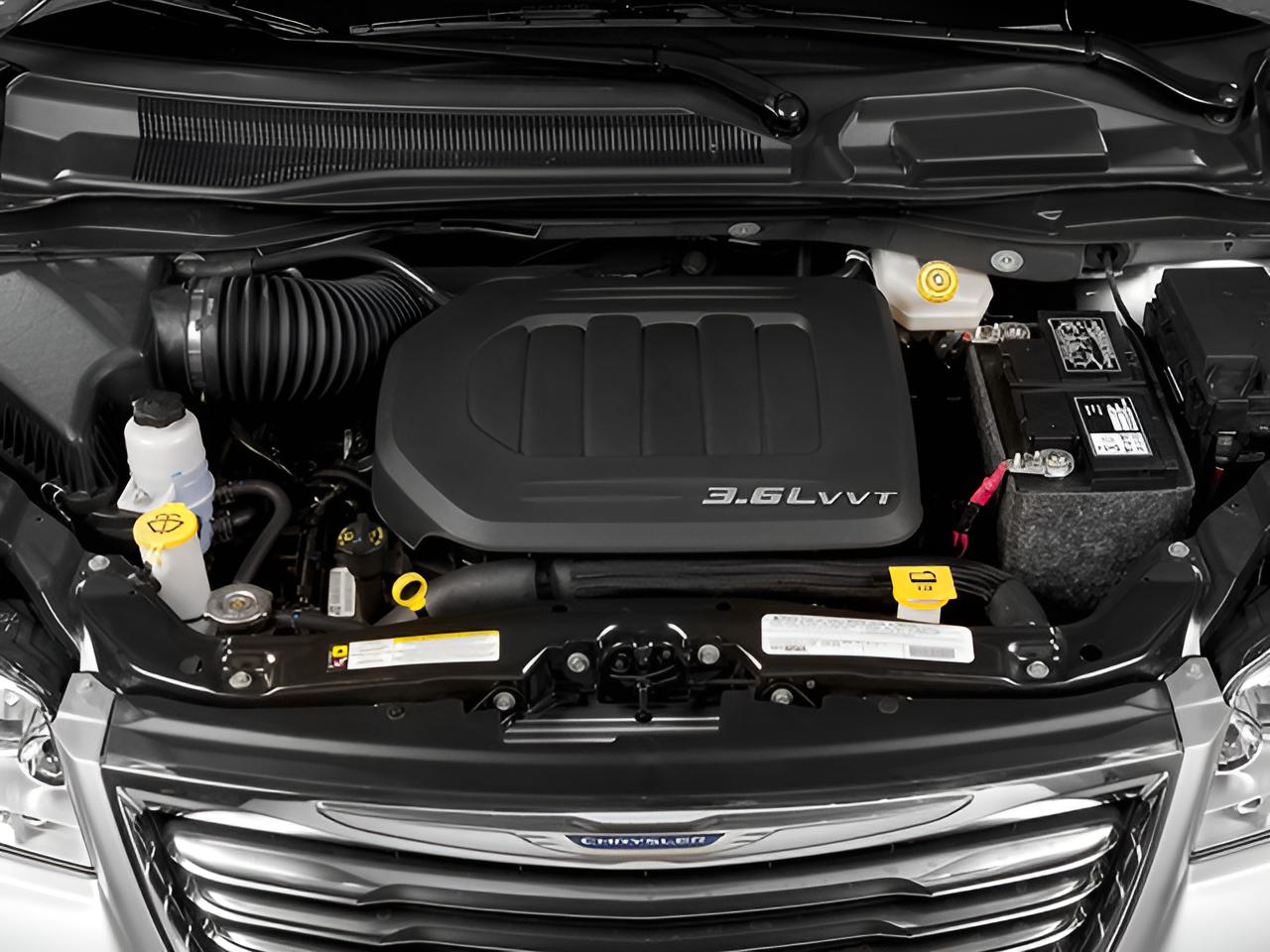 2012 Chrysler Town & Country Touring