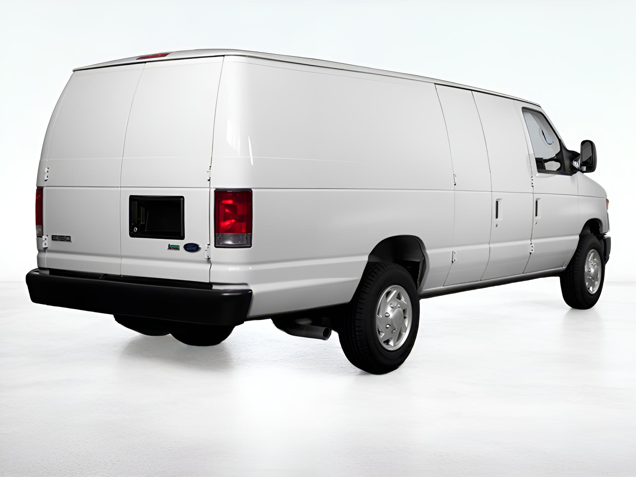 2013 Ford E-Series Cargo Van Commercial