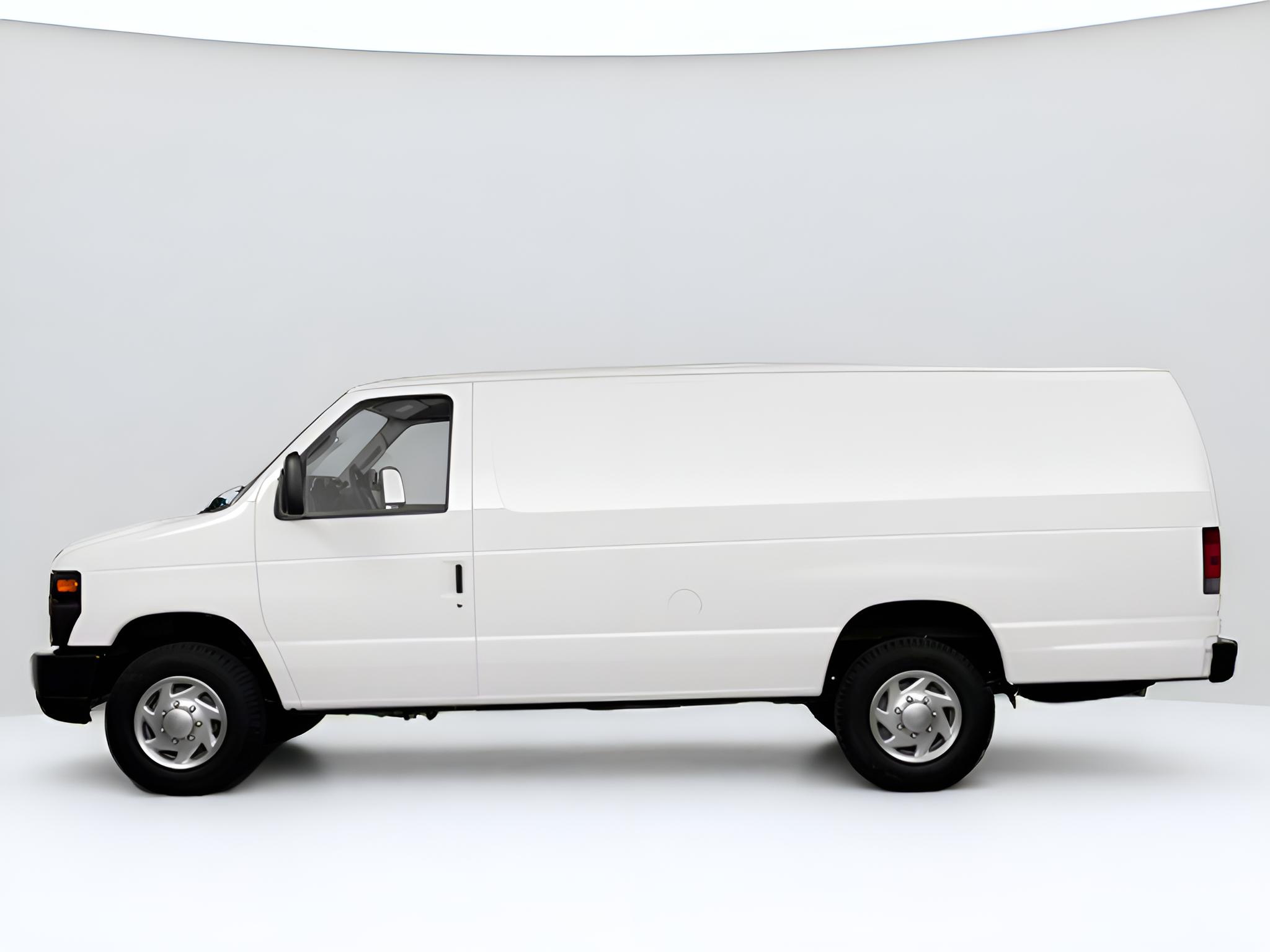 2013 Ford E-Series Cargo Van Commercial