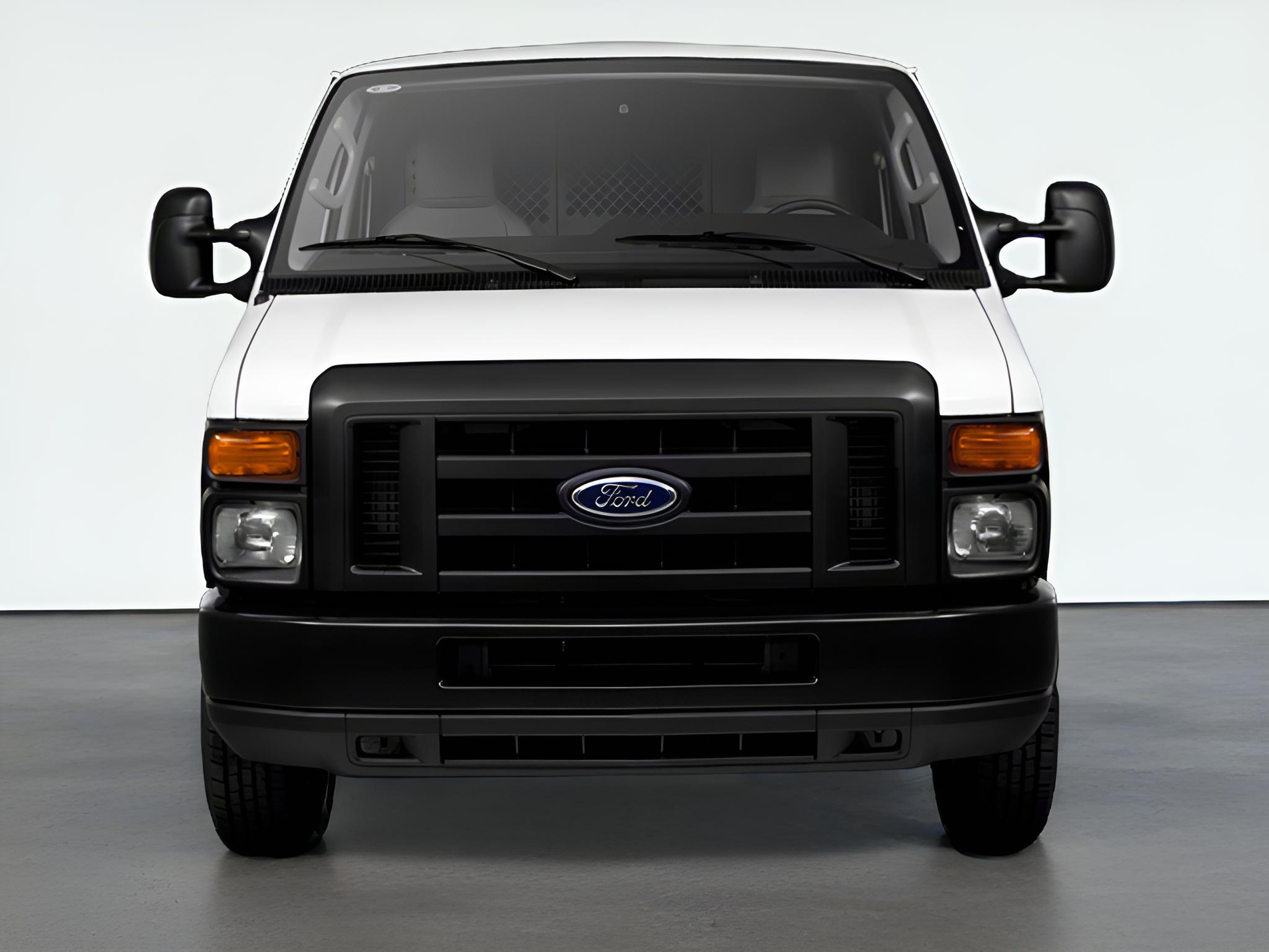 2013 Ford E-Series Cargo Van Commercial