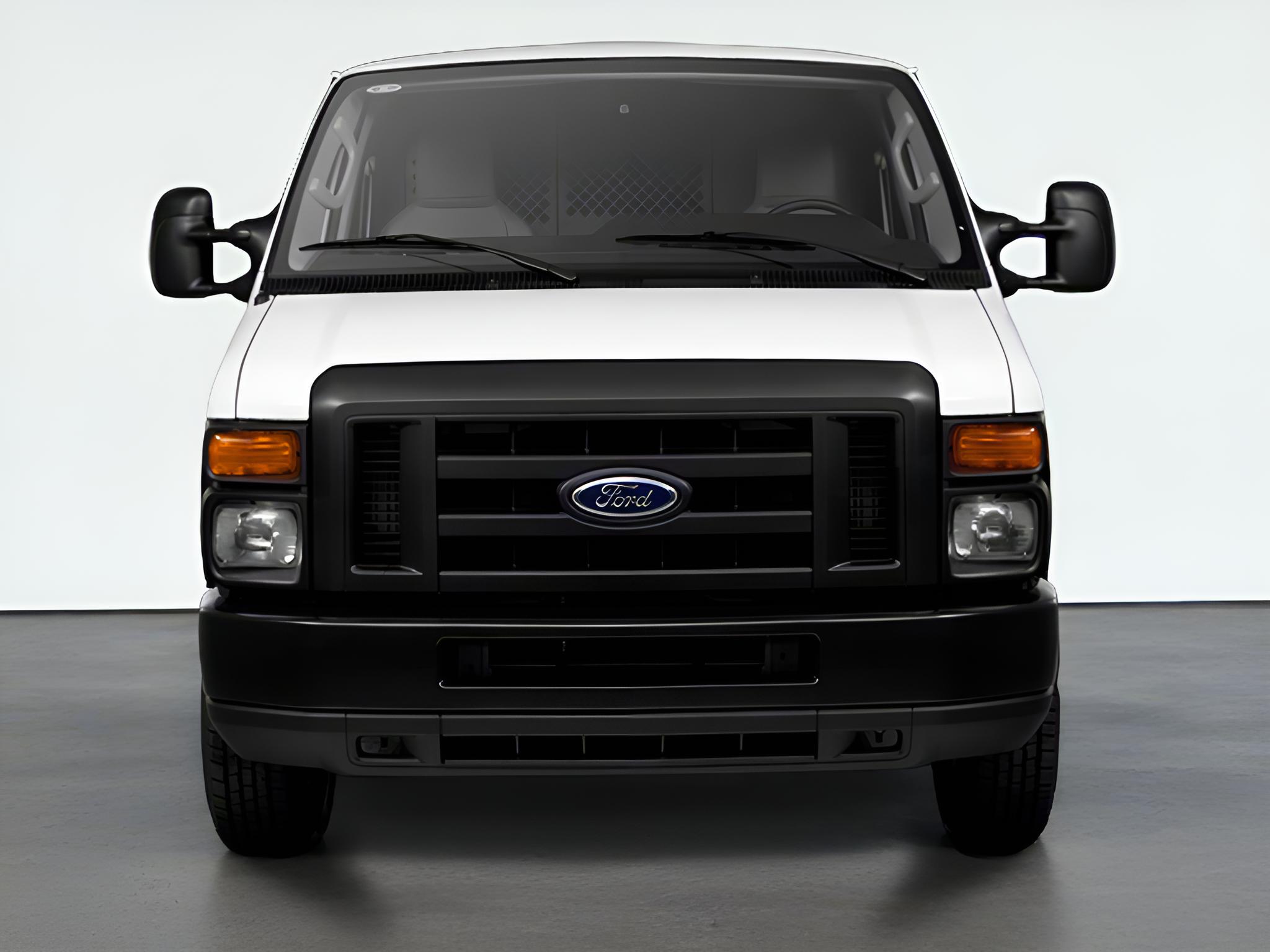 2013 Ford E-Series Cargo Van Commercial