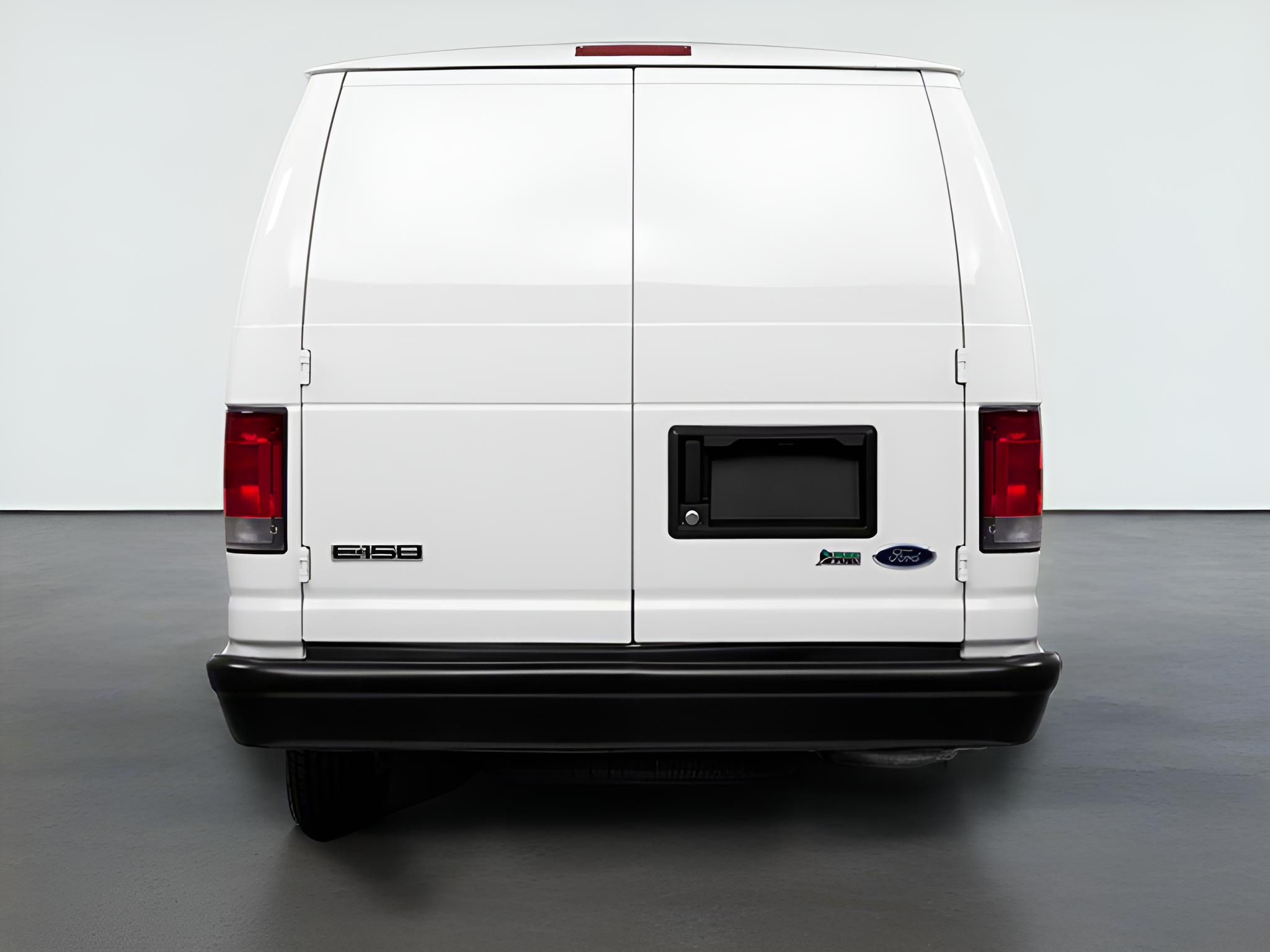 2013 Ford E-Series Cargo Van Commercial