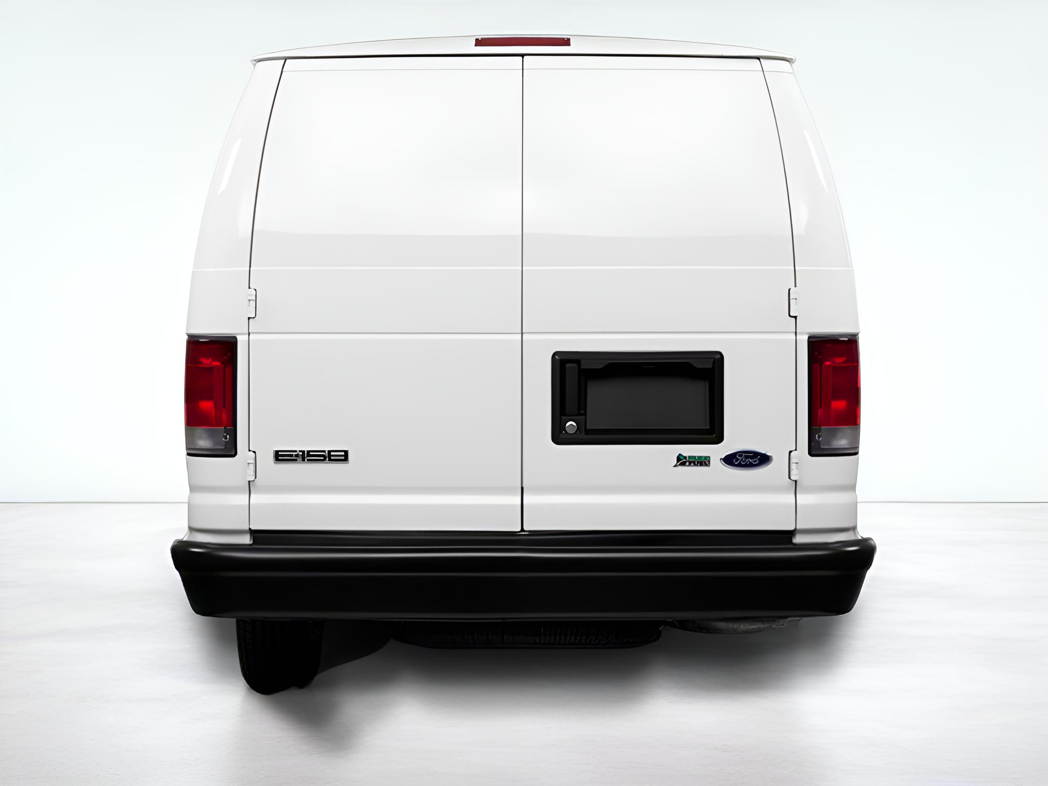 2013 Ford E-Series Cargo Van Commercial