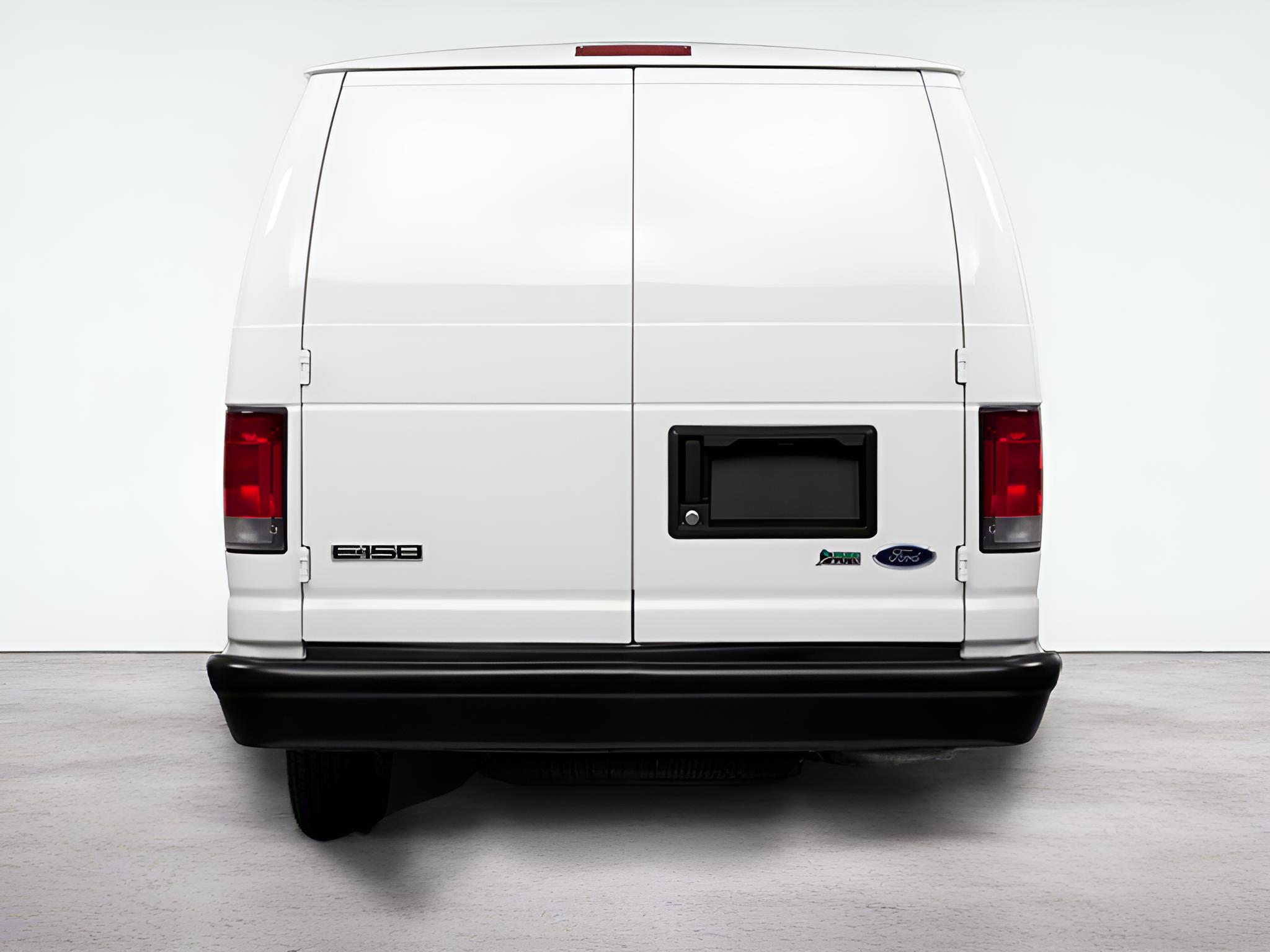 2013 Ford E-Series Cargo Van Commercial
