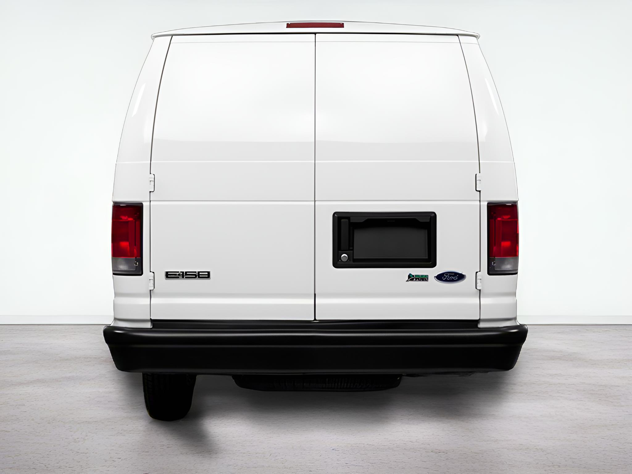 2013 Ford E-Series Cargo Van Commercial