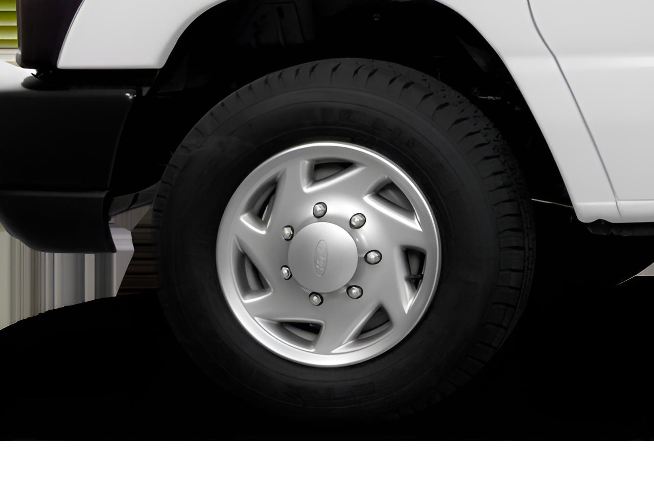 2013 Ford E-Series Cargo Van Commercial