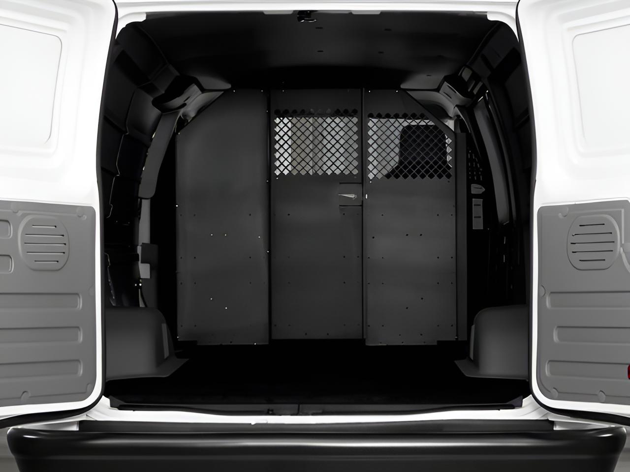 2013 Ford E-Series Cargo Van Commercial