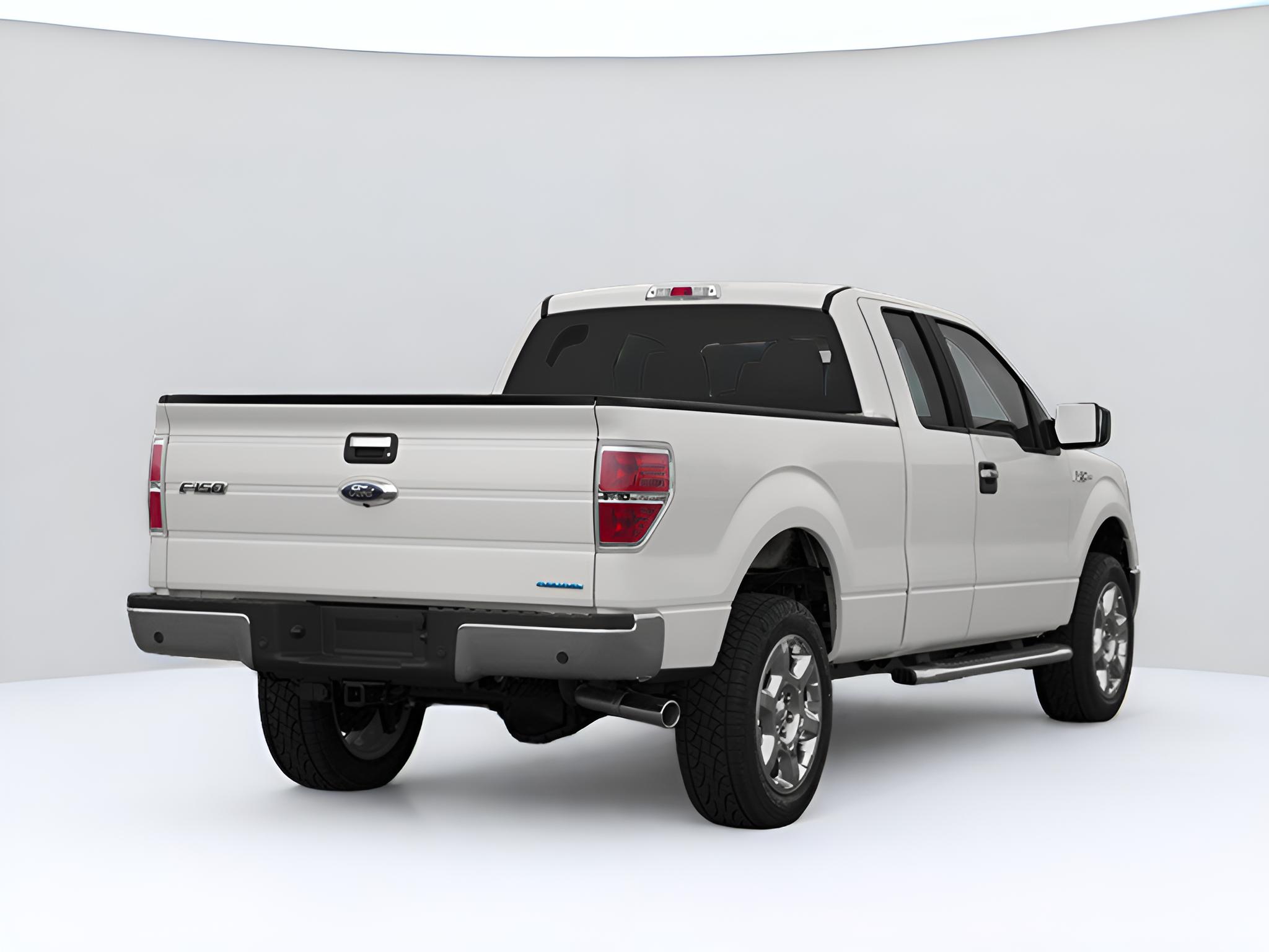 2013 Ford F-150 2WD SuperCab 6-1/2 Ft Box XLT