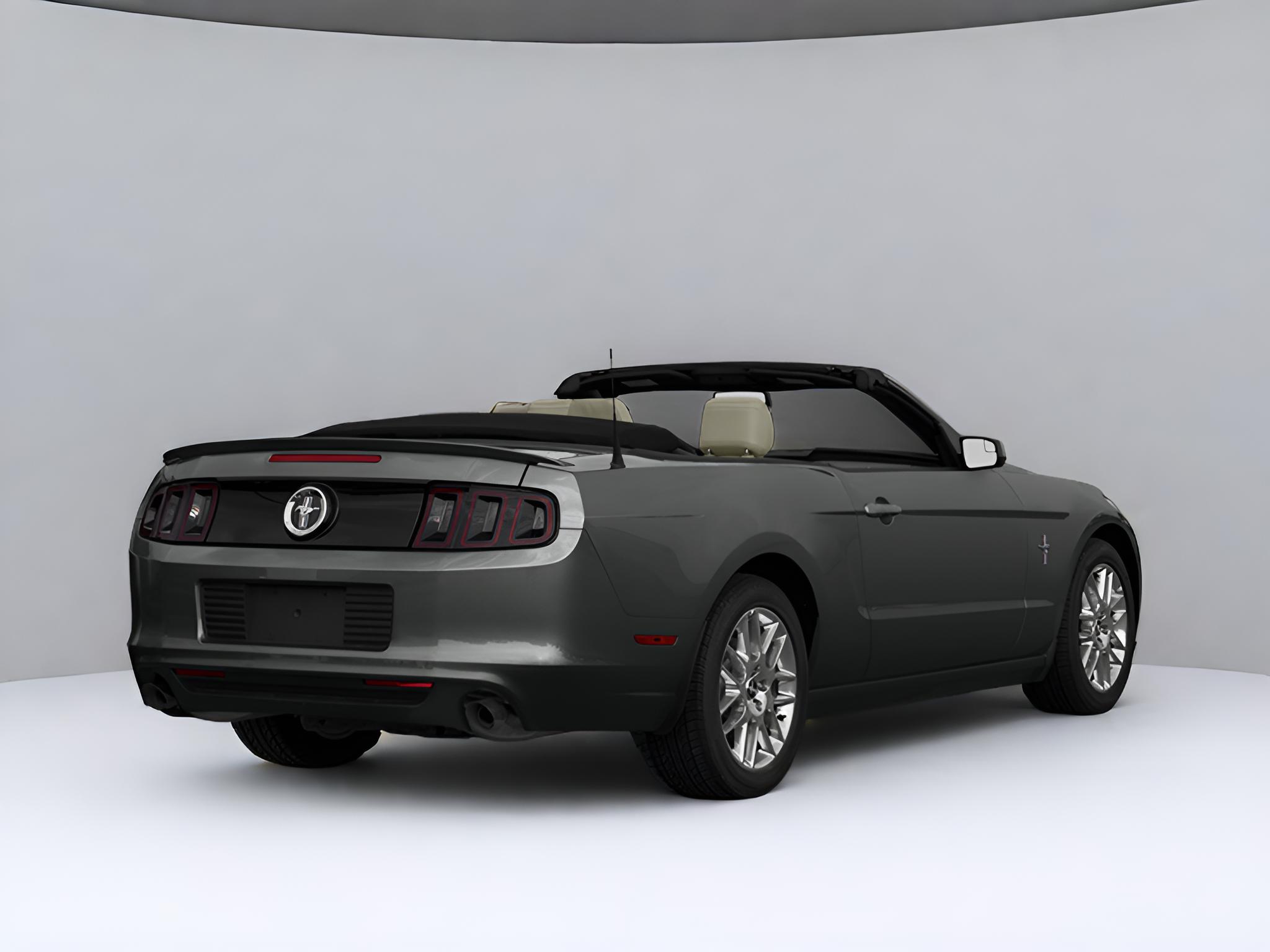 2013 Ford Mustang V6 Premium