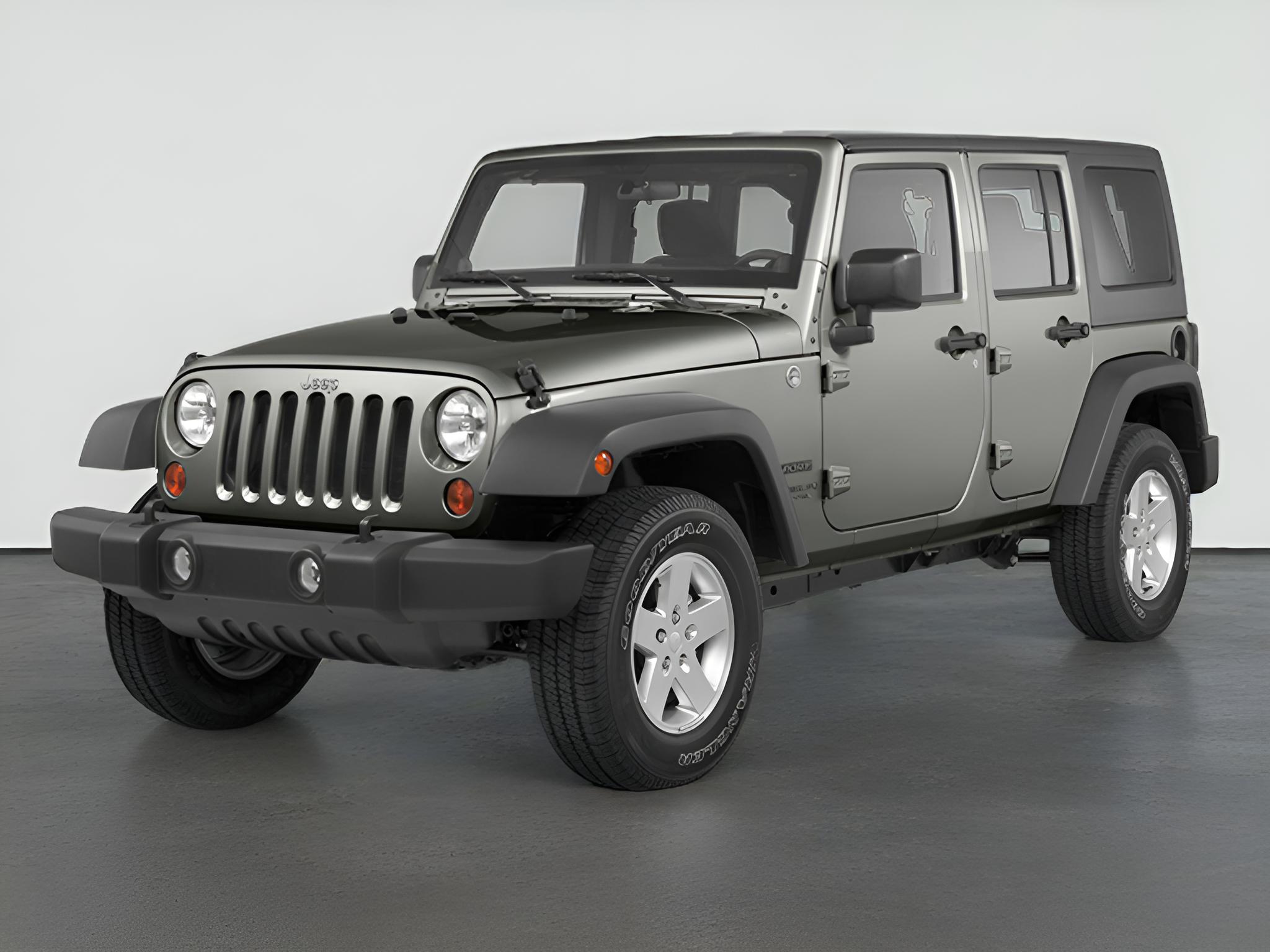 2013 Jeep Wrangler Unlimited Unlimited Sahara