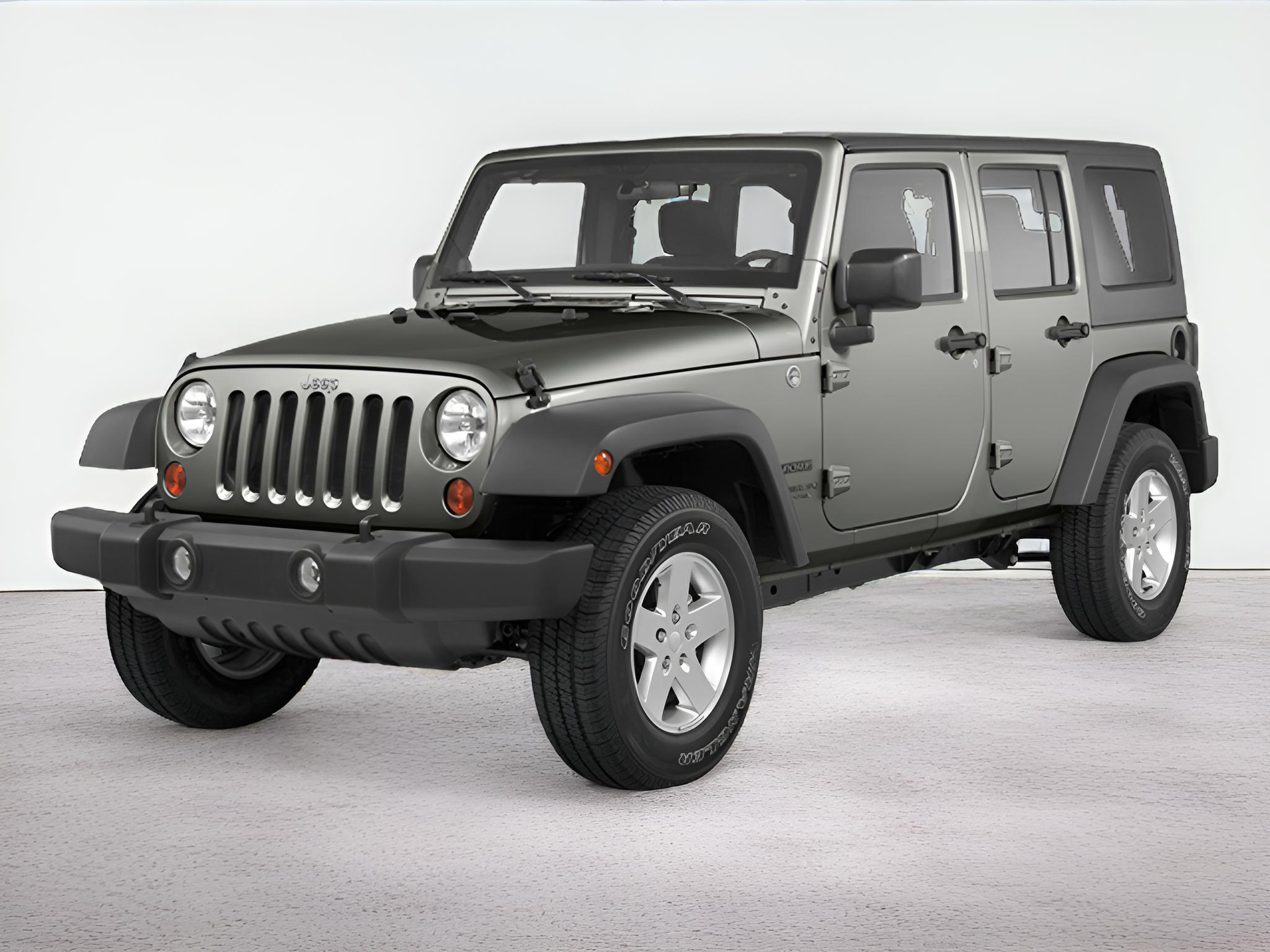 2013 Jeep Wrangler Unlimited Unlimited Sahara