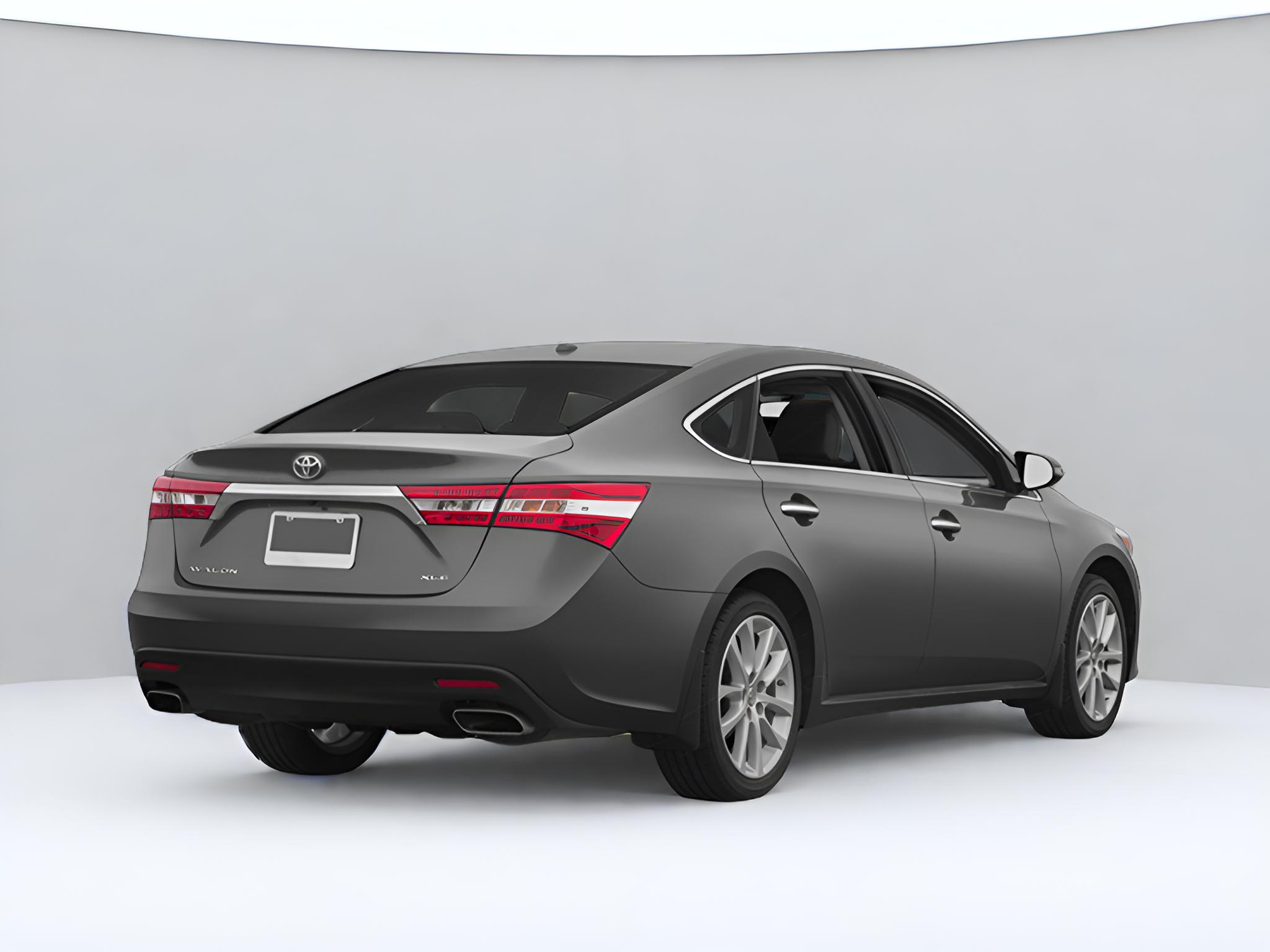 2013 Toyota Avalon XLE
