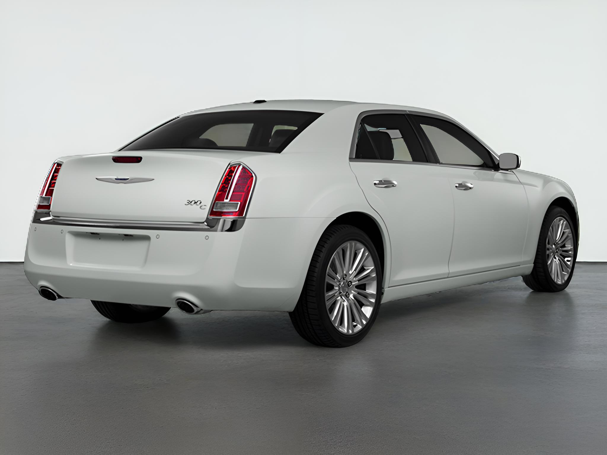 2014 Chrysler 300 300C