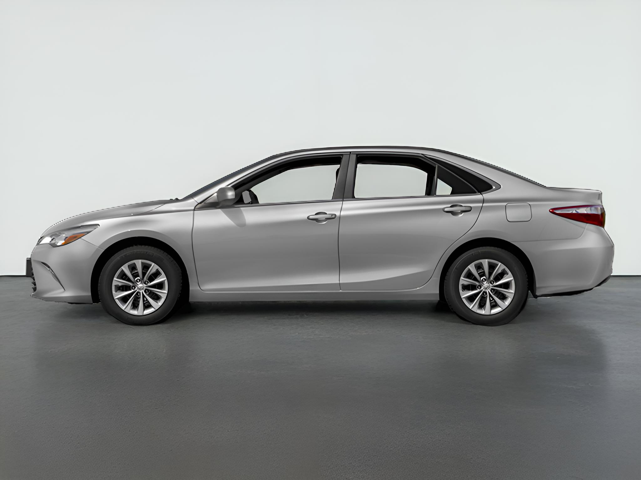 2016 Toyota Camry XLE