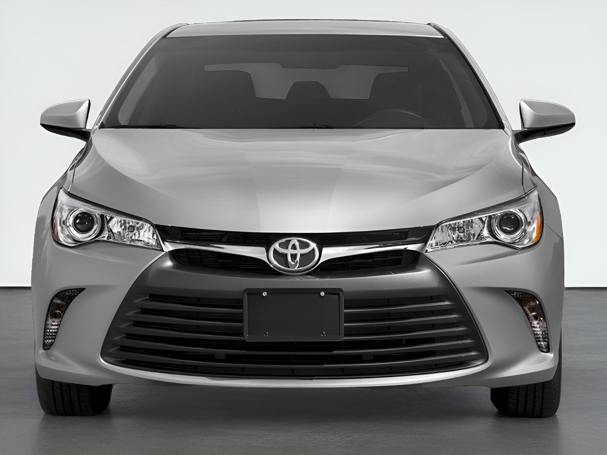 2016 Toyota Camry XLE