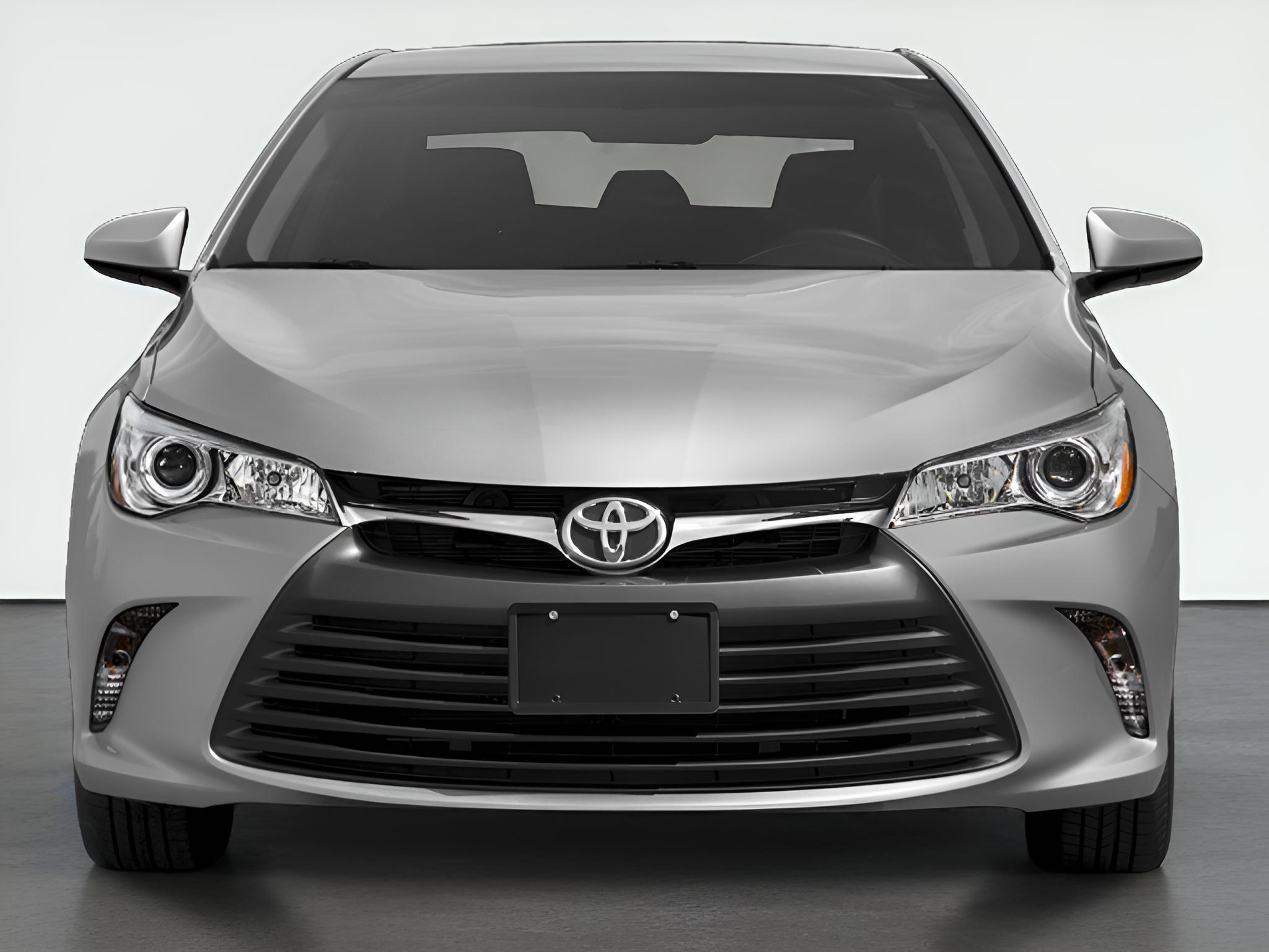 2016 Toyota Camry XLE