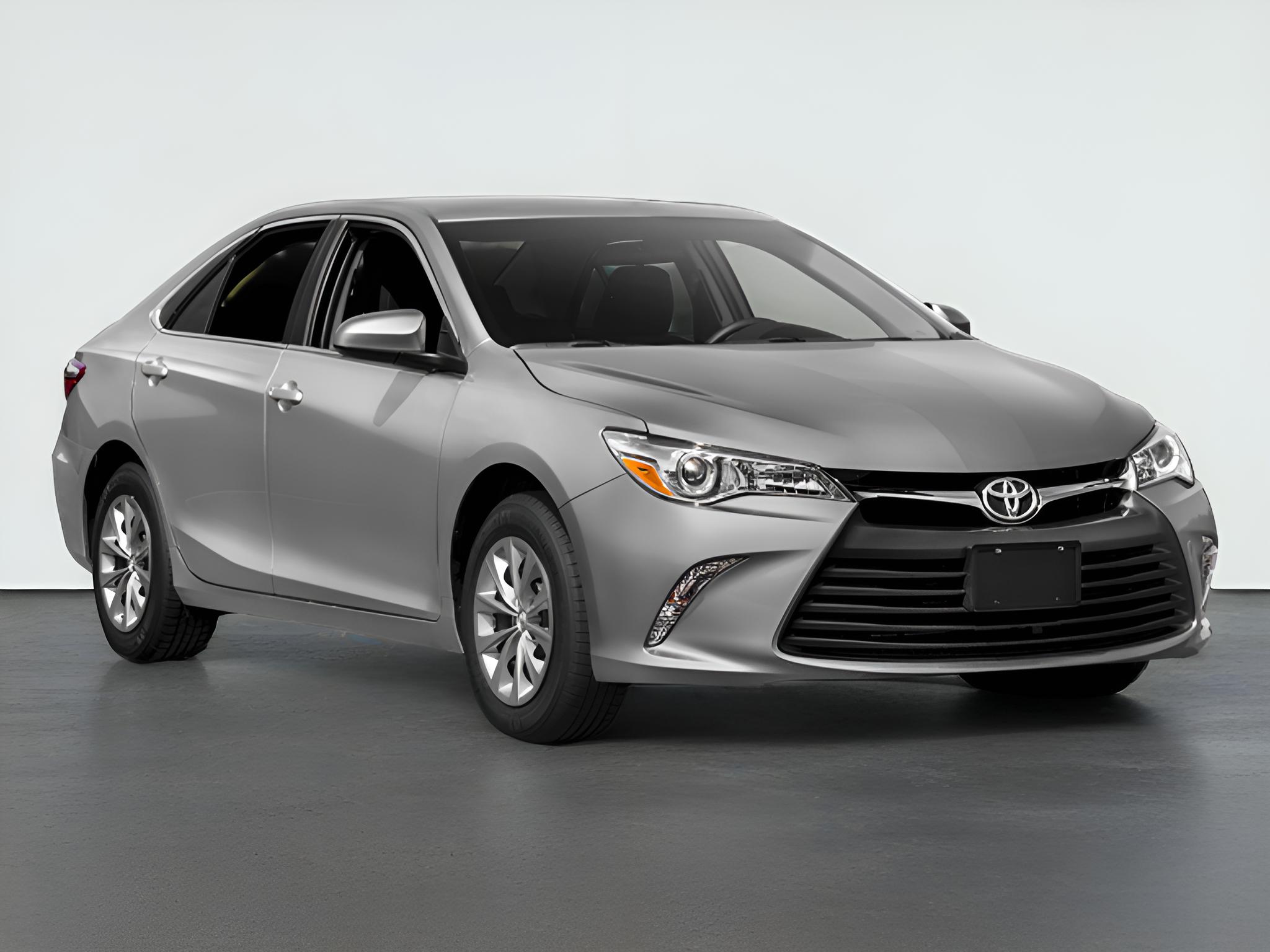 2016 Toyota Camry XLE