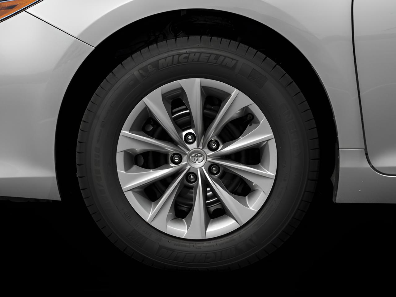 2016 Toyota Camry XLE