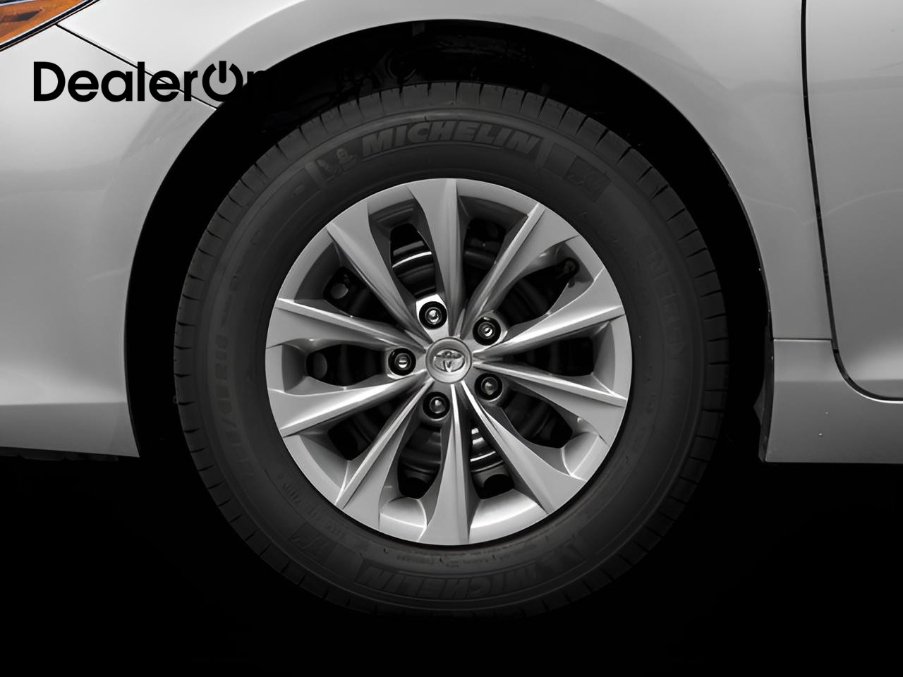 2016 Toyota Camry XLE
