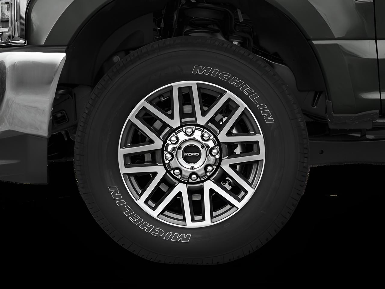 2017 Ford Super Duty F-350 SRW Pickup Lariat