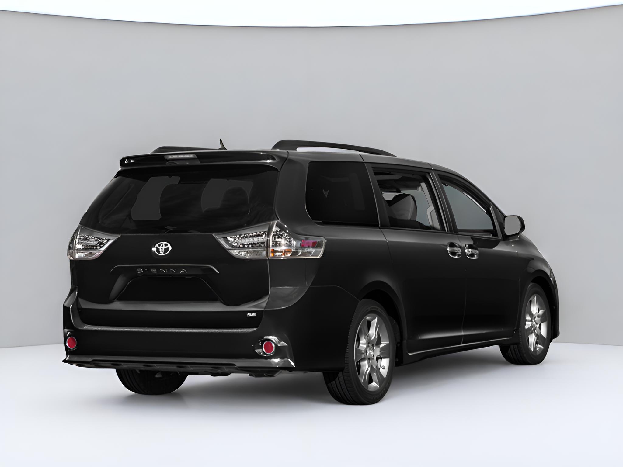 2017 Toyota Sienna SE