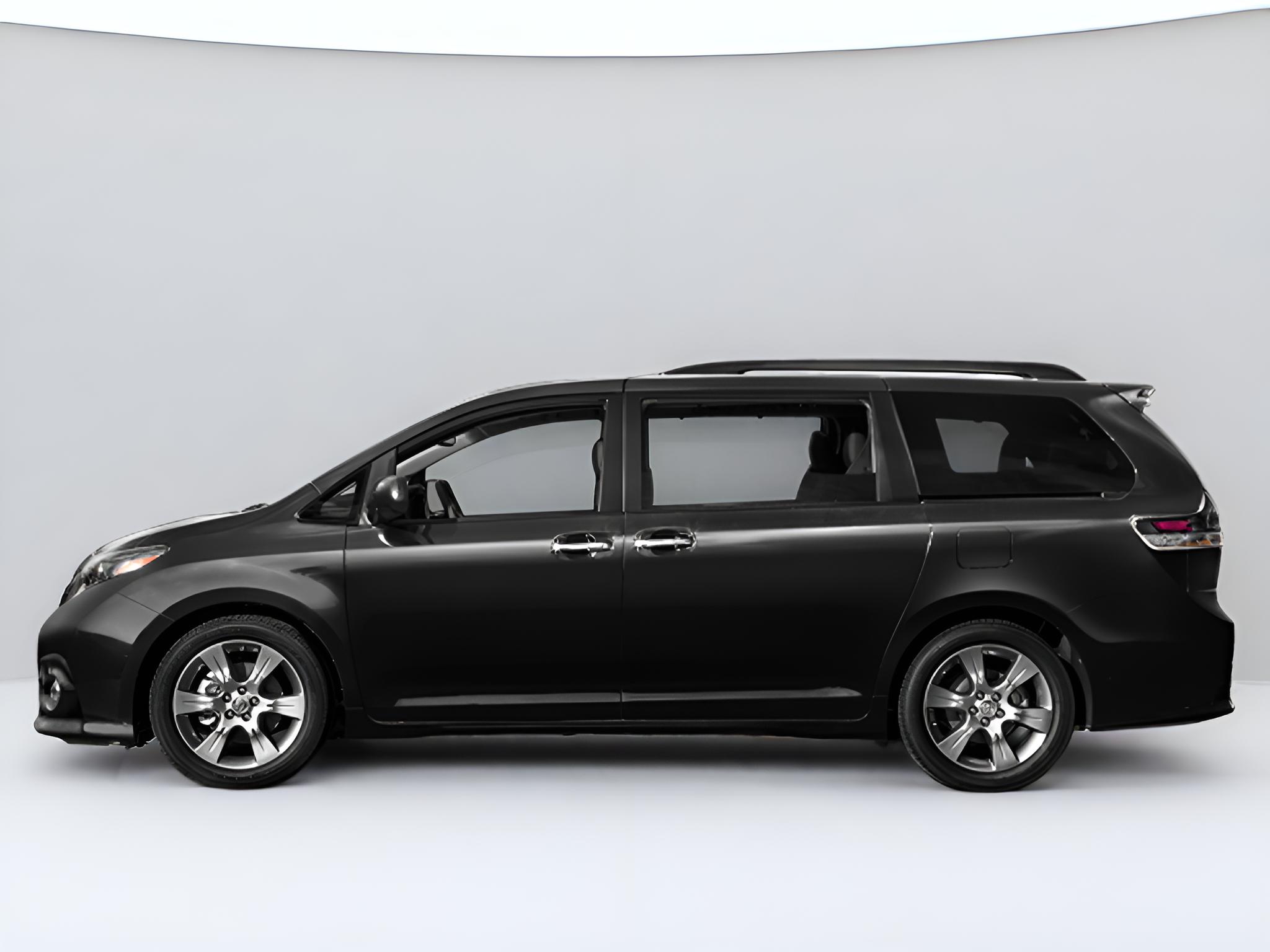 2017 Toyota Sienna SE