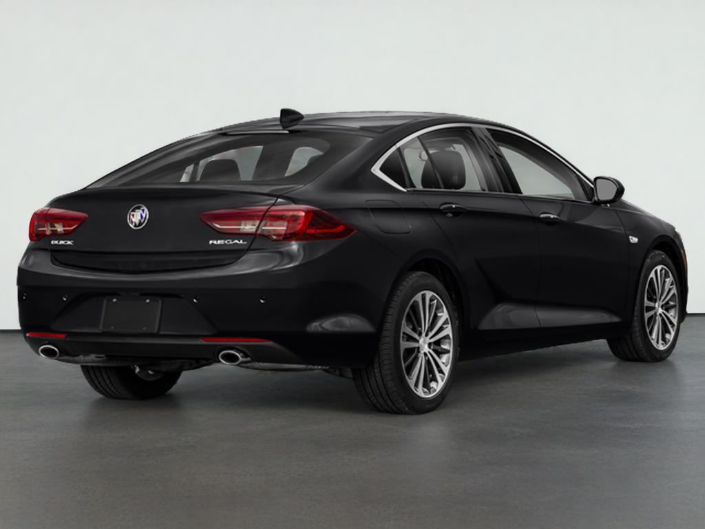 Used 2018 Buick Regal Sportback Preferred II with VIN W04GM6SX1J1085467 for sale in Tinley Park, IL