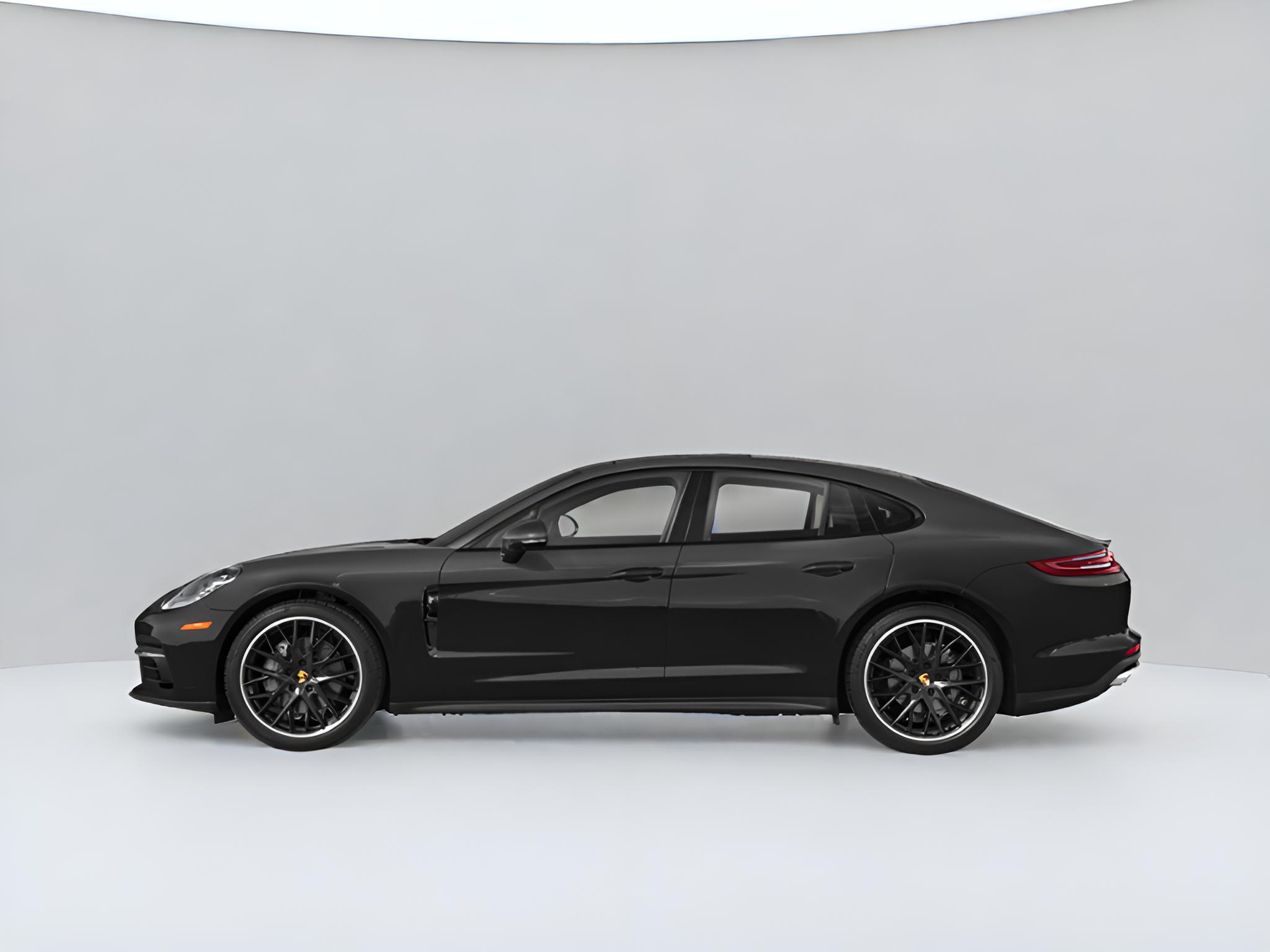 2018 Porsche Panamera 4