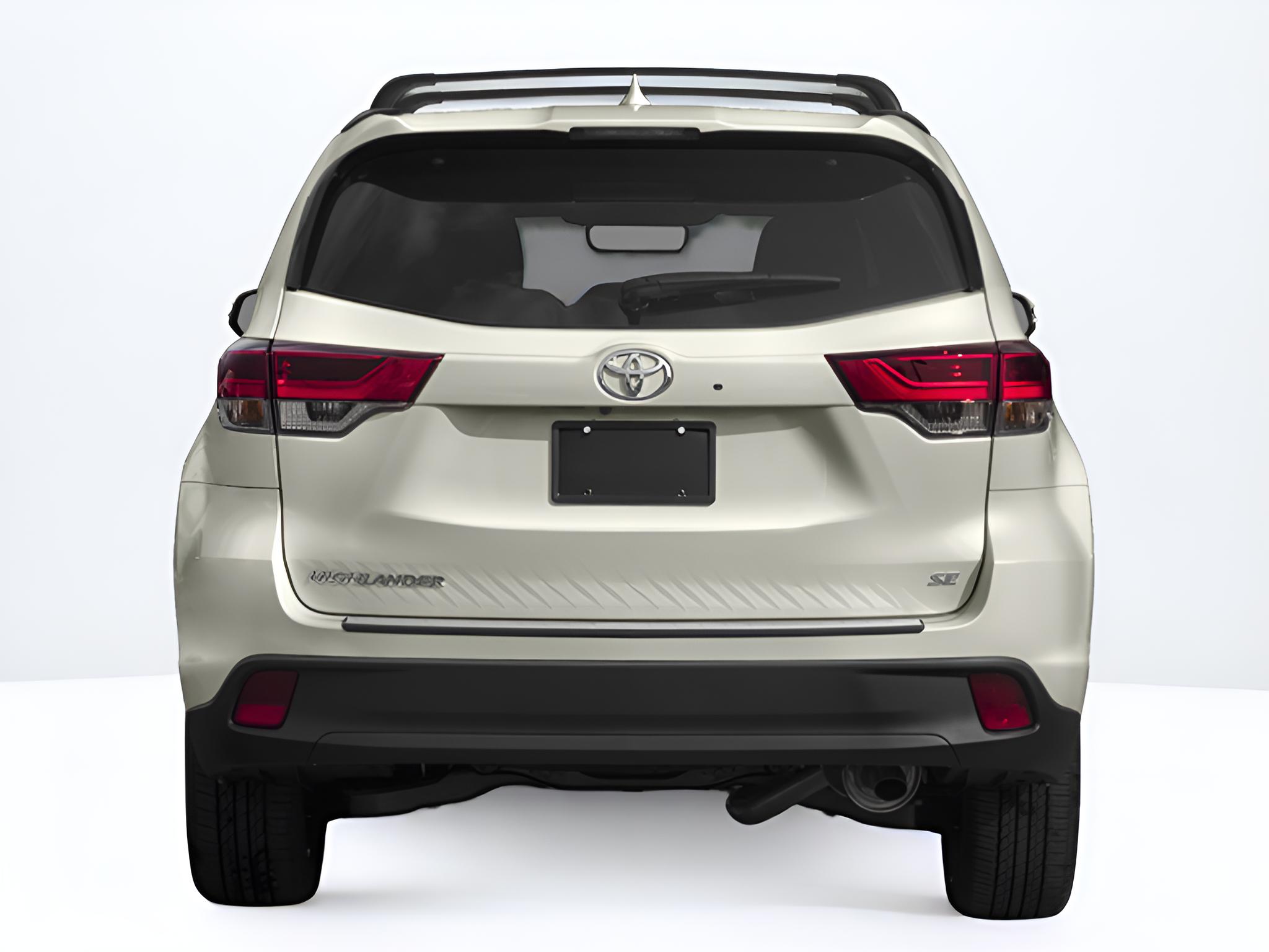 2018 Toyota Highlander Base