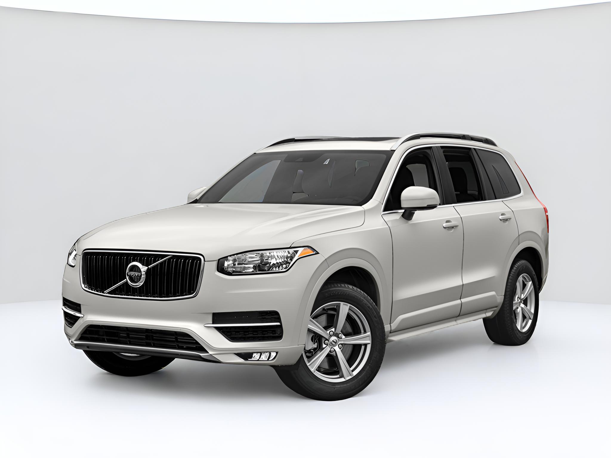 2018 Volvo XC90 T5 Momentum 5P