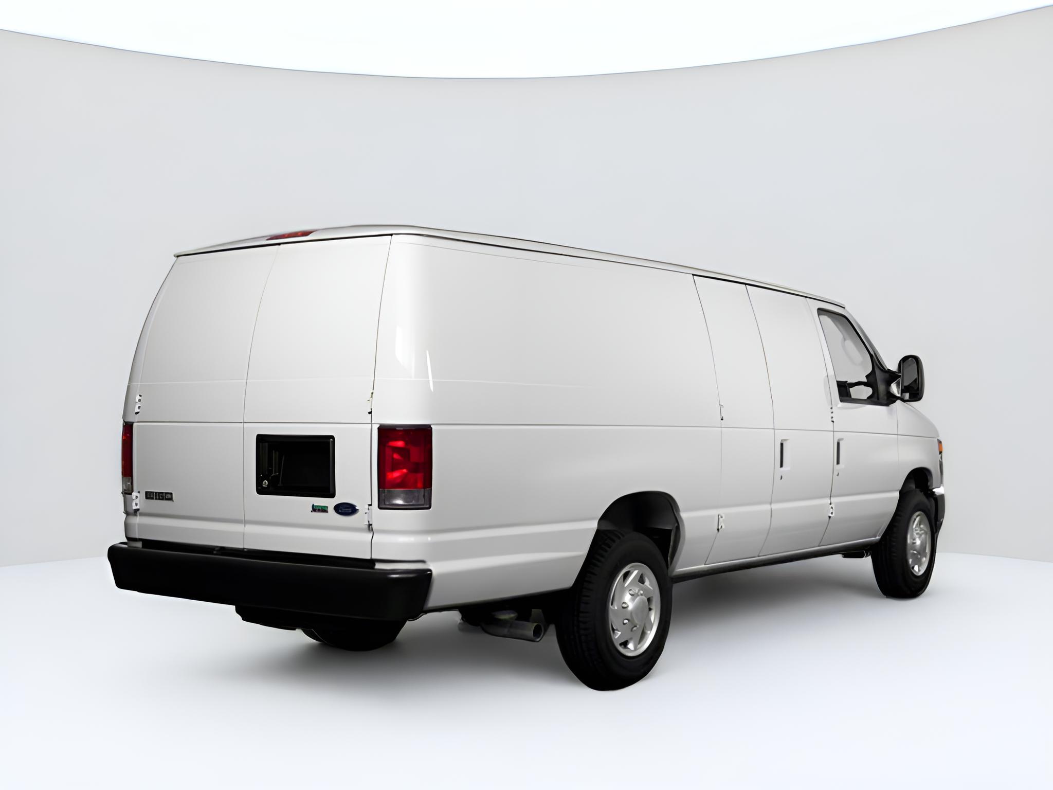 2013 Ford E-Series Cargo Van Commercial