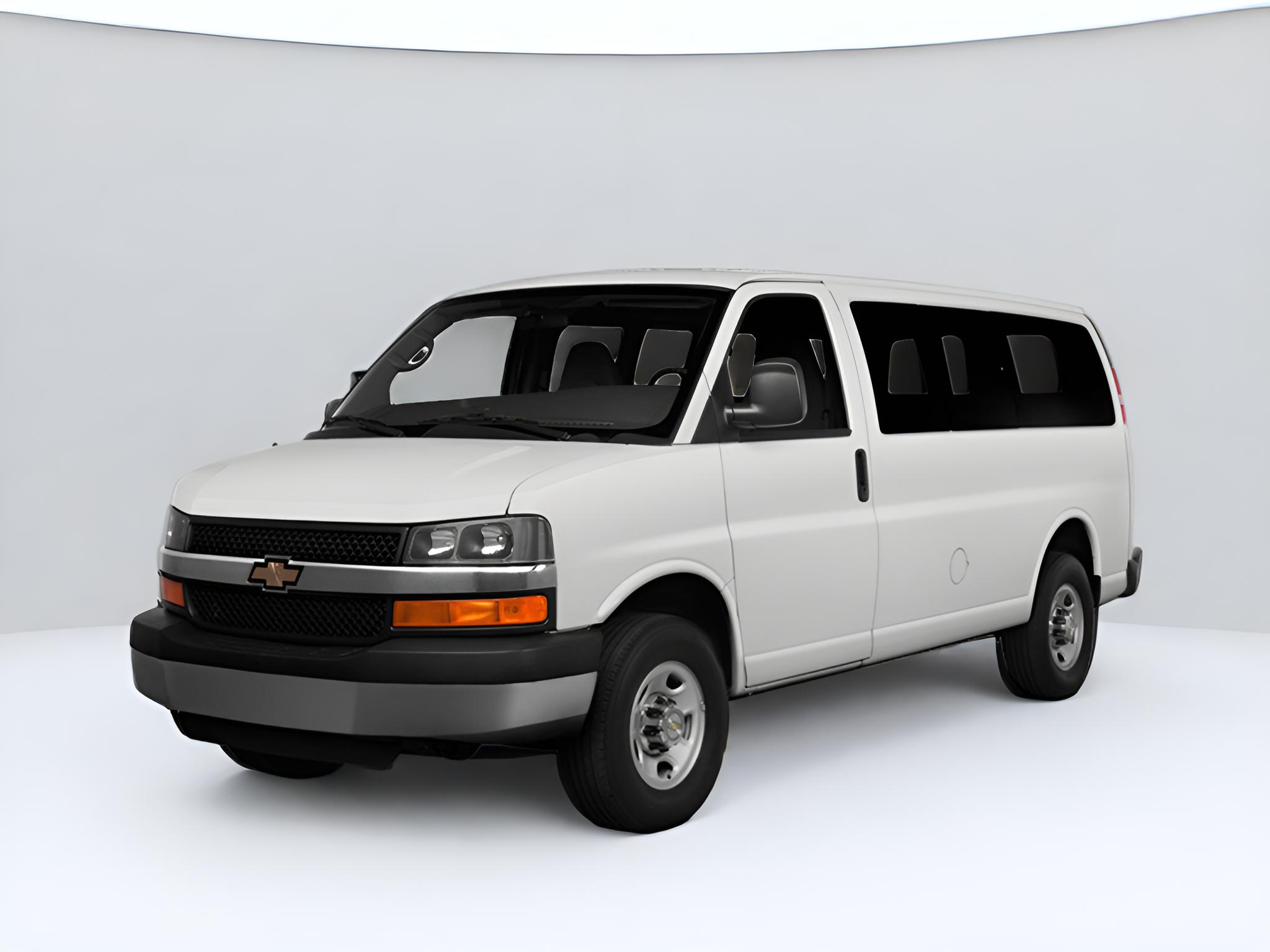 2014 Chevrolet Express Passenger LT