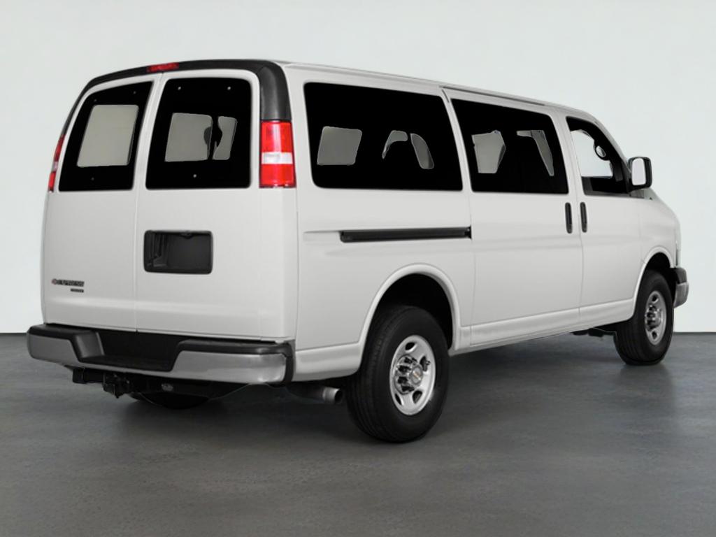 2014 Chevrolet Express Passenger LT