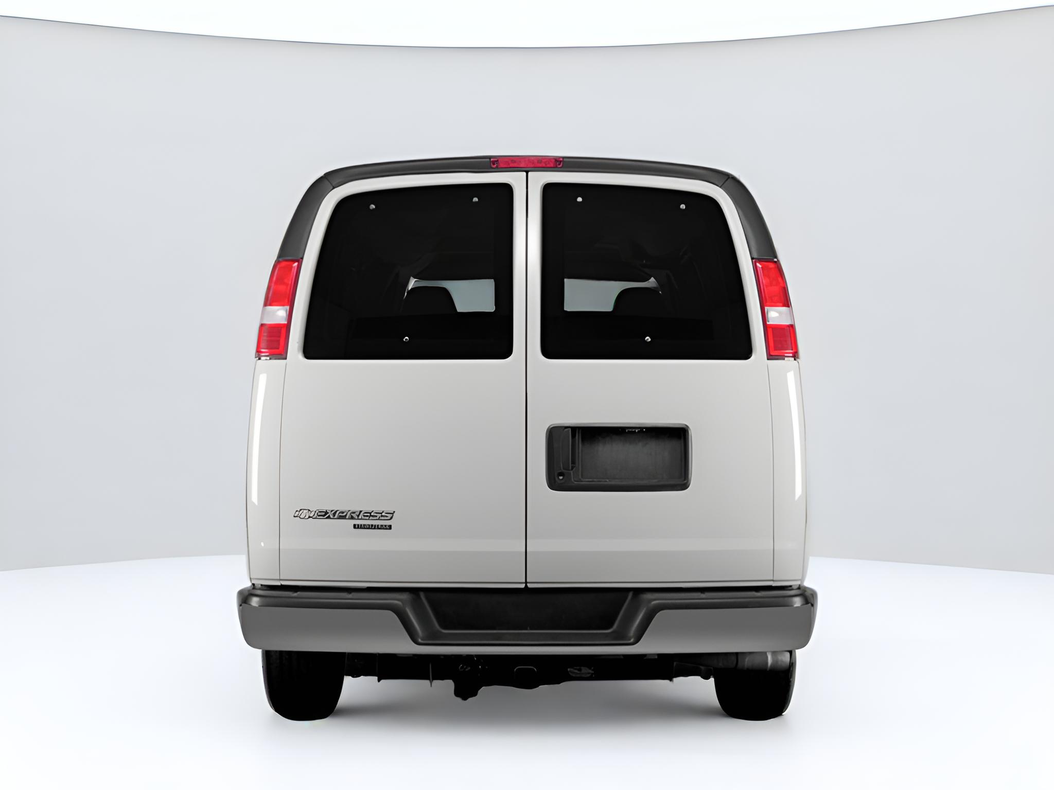2014 Chevrolet Express Passenger LT