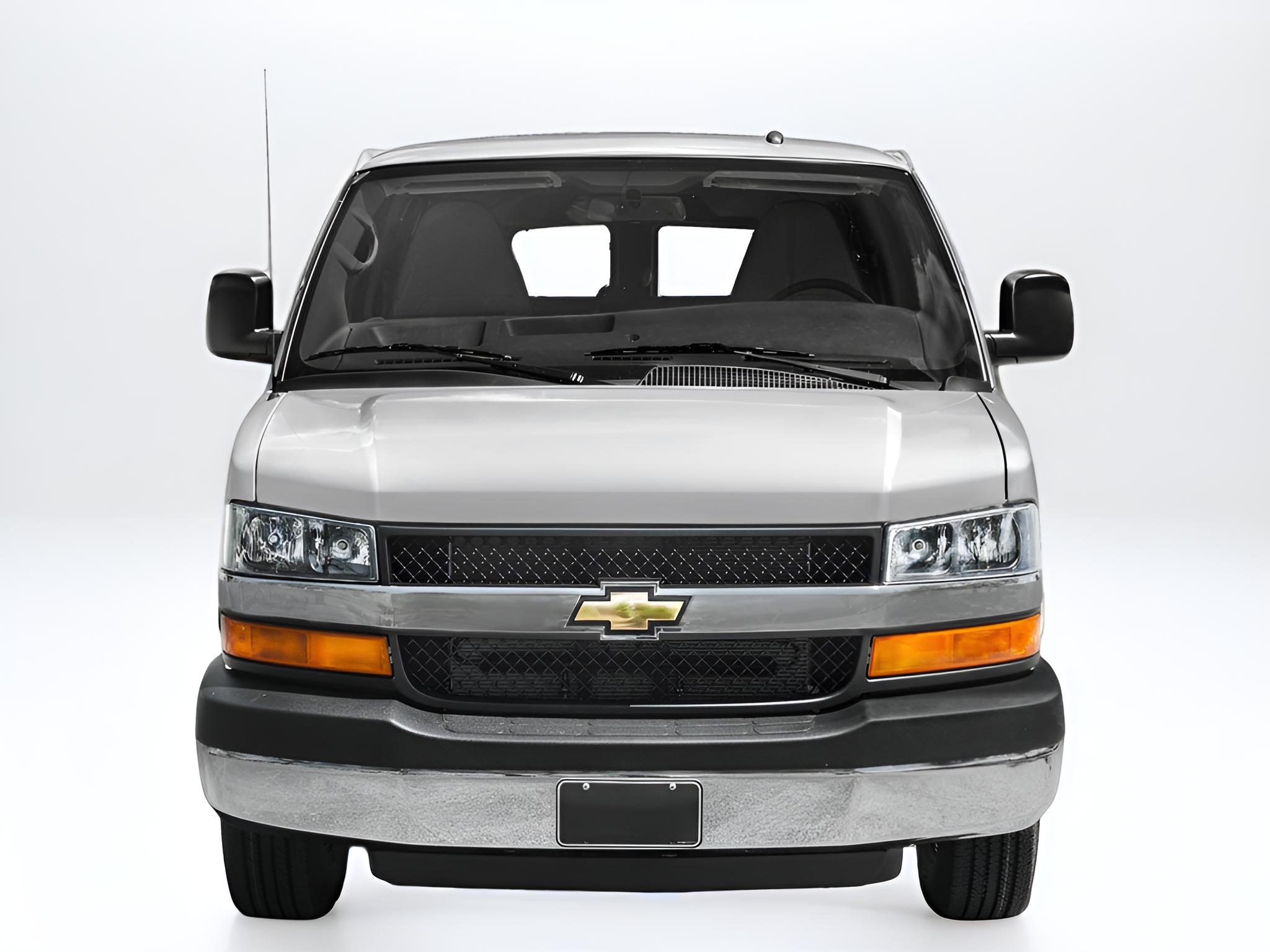 2016 Chevrolet Express Passenger LT
