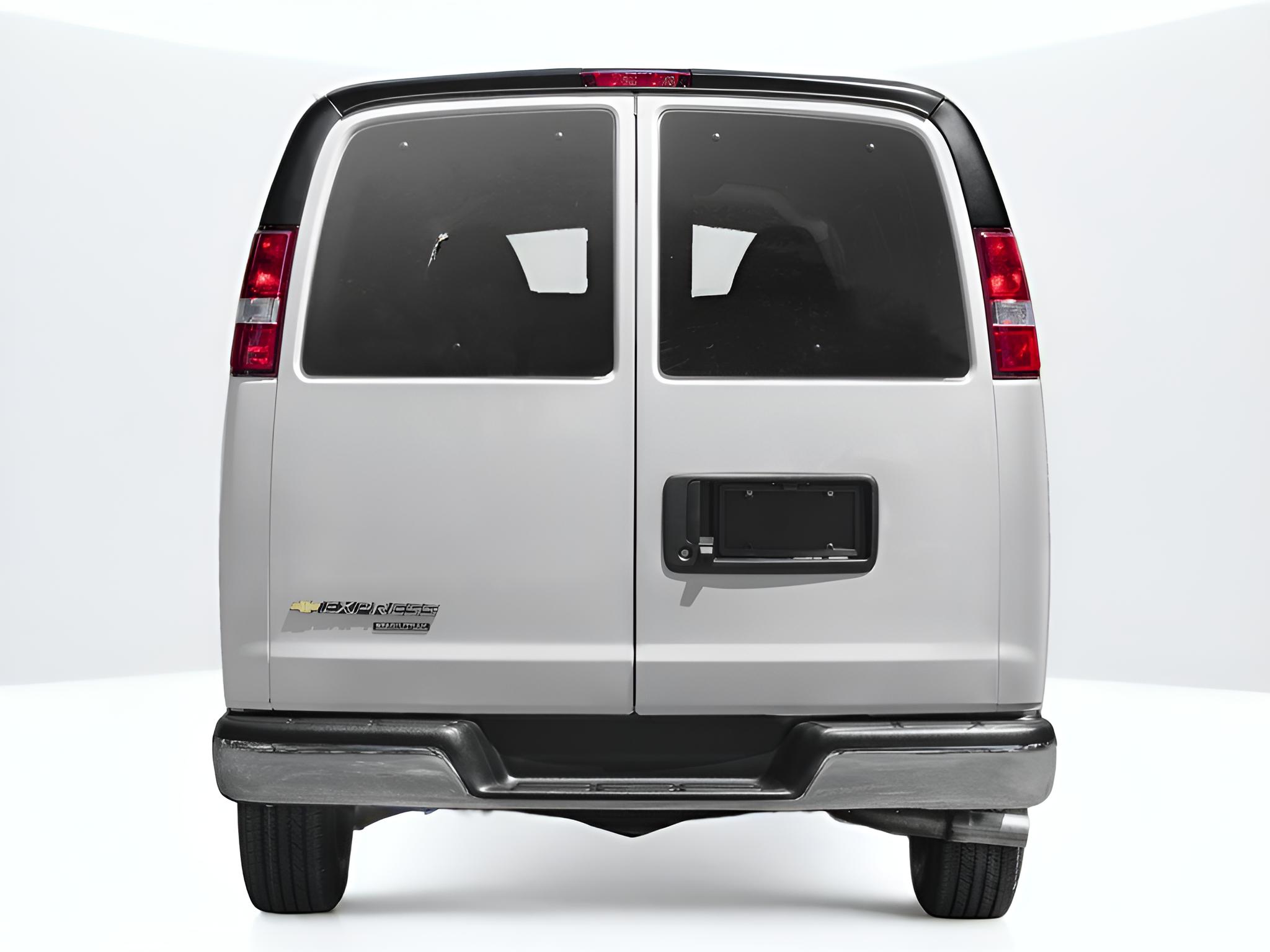 2016 Chevrolet Express Passenger LT